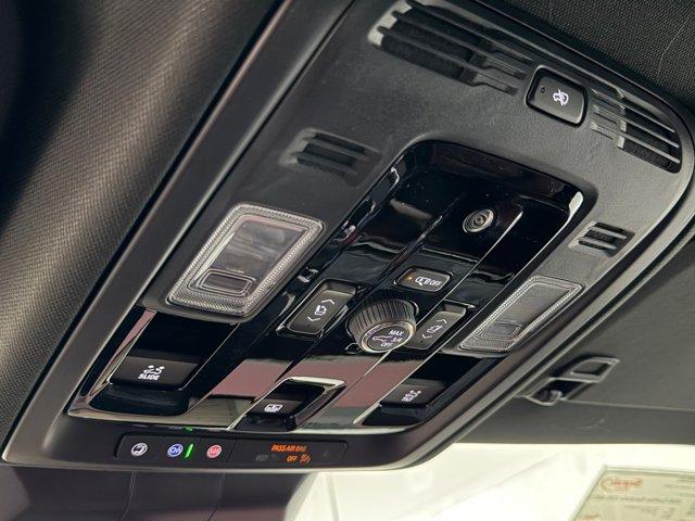2026 Cadillac Escalade ESV Luxury - Photo 44