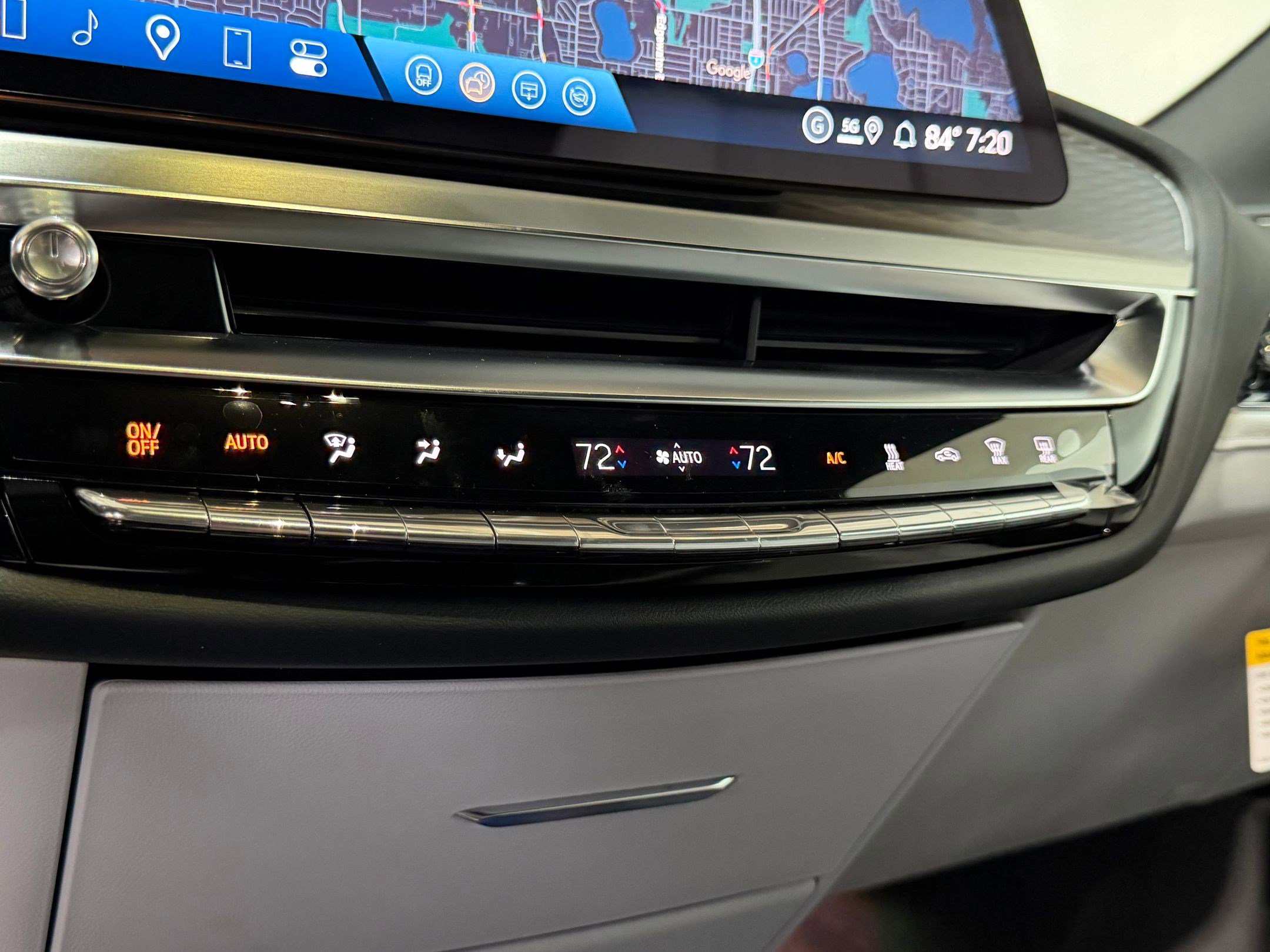 2026 Cadillac LYRIQ Sport - Photo 31