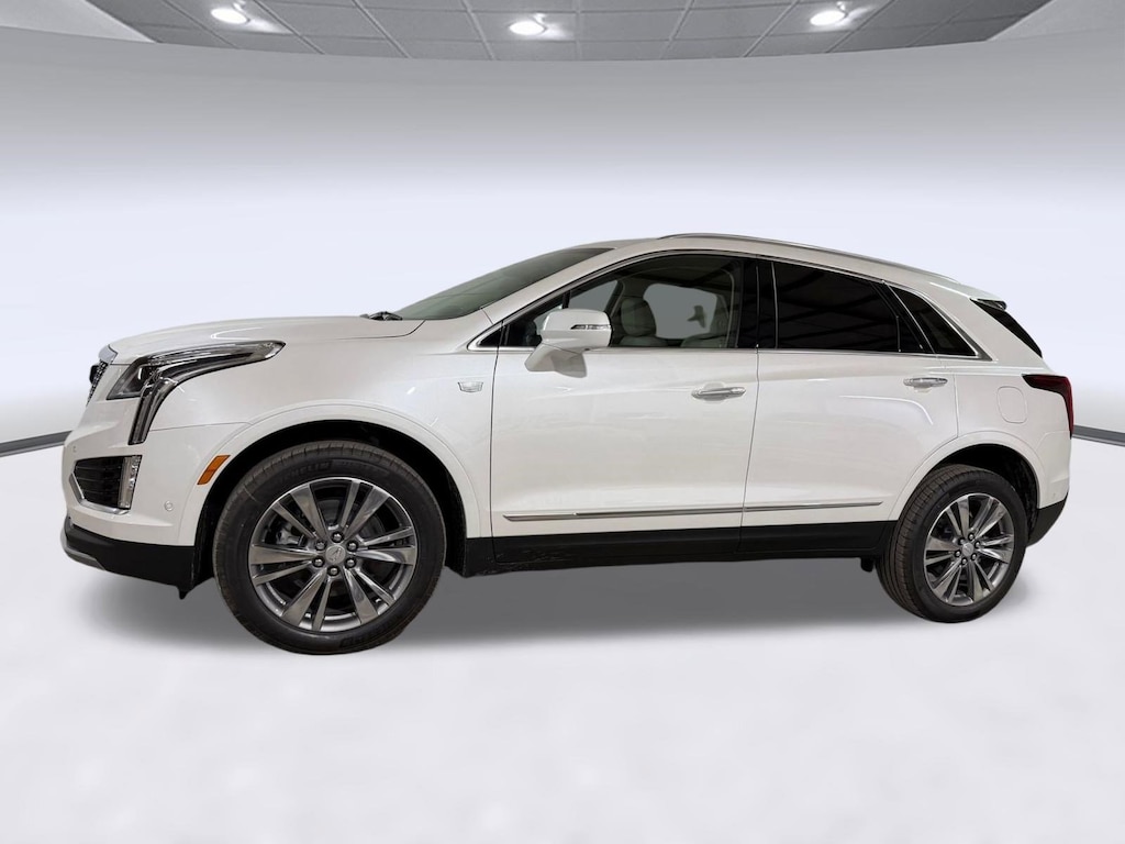 New 2026 CADILLAC XT5 Premium Luxury SUV