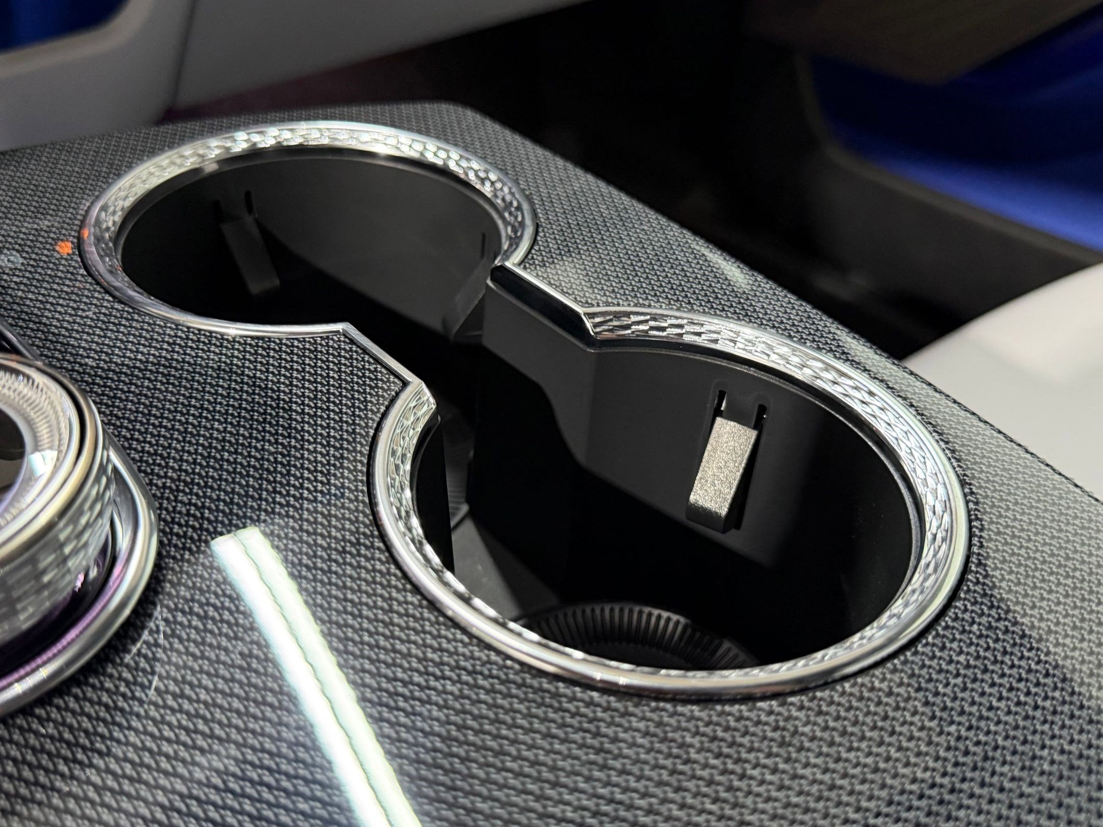 2026 Cadillac OPTIQ Sport - Photo 33