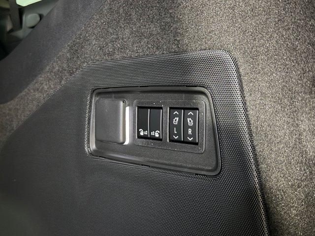 2026 Cadillac Escalade ESV Luxury - Photo 51