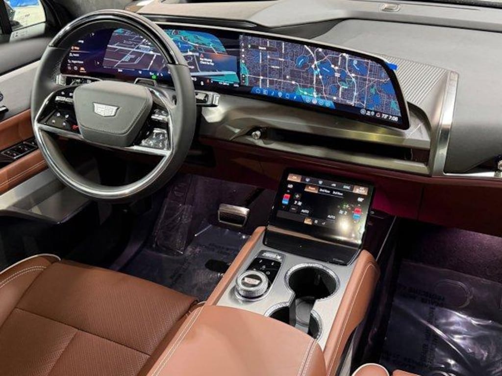New 2026 CADILLAC VISTIQ Platinum SUV
