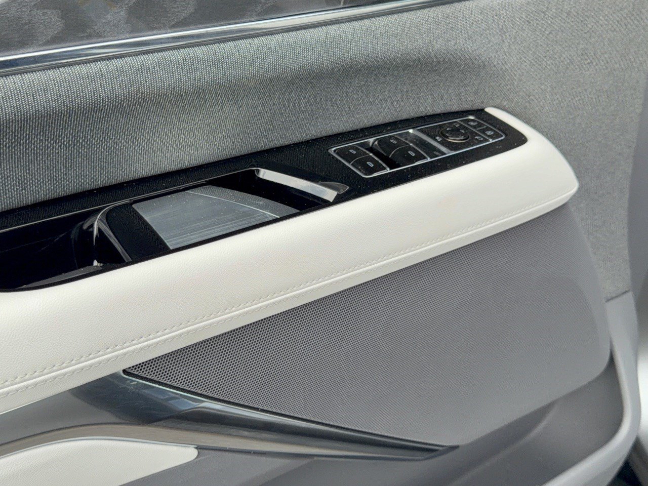 2026 Cadillac Escalade IQL Sport - Photo 15