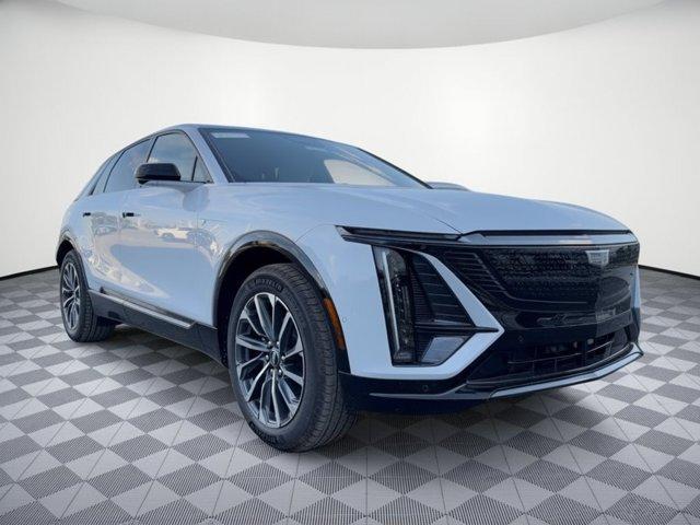 2027 Cadillac LYRIQ Sport - Photo 7