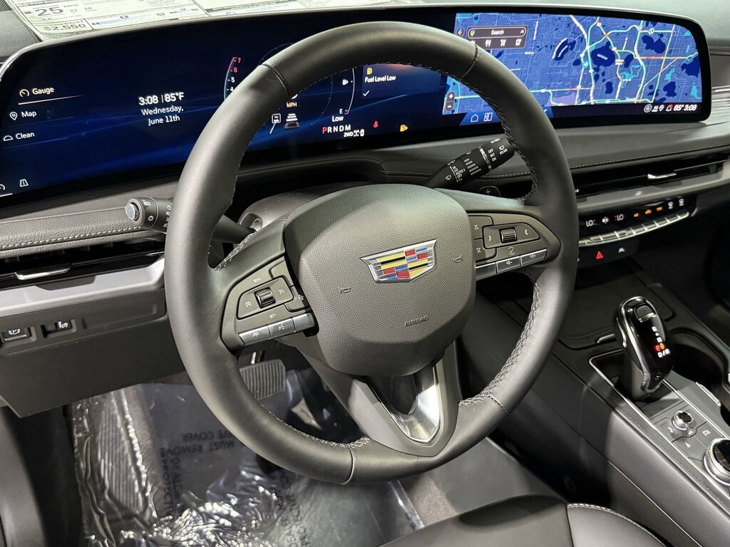 New 2025 CADILLAC XT4 Premium Luxury SUV