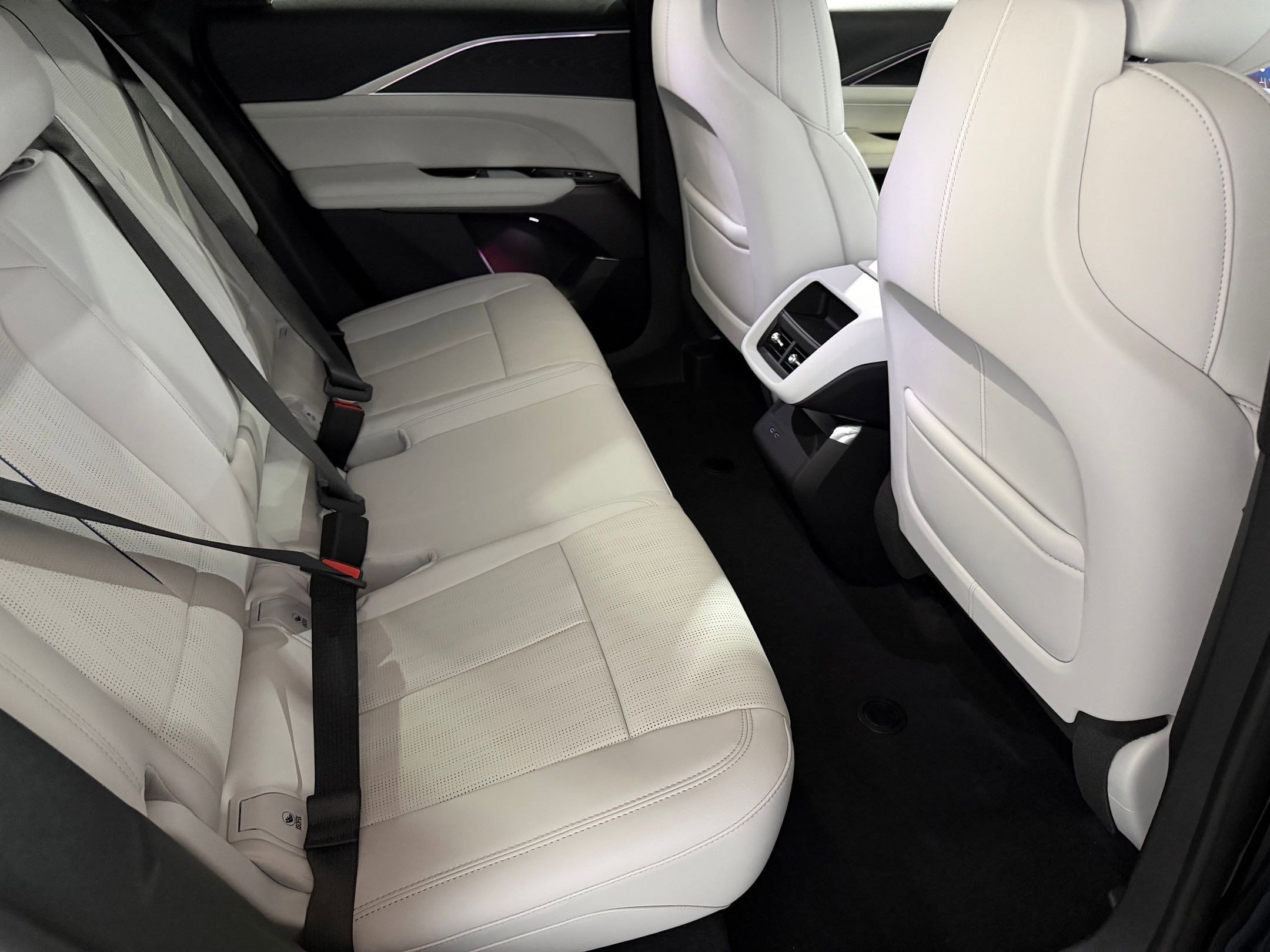 2026 Cadillac LYRIQ Sport - Photo 44