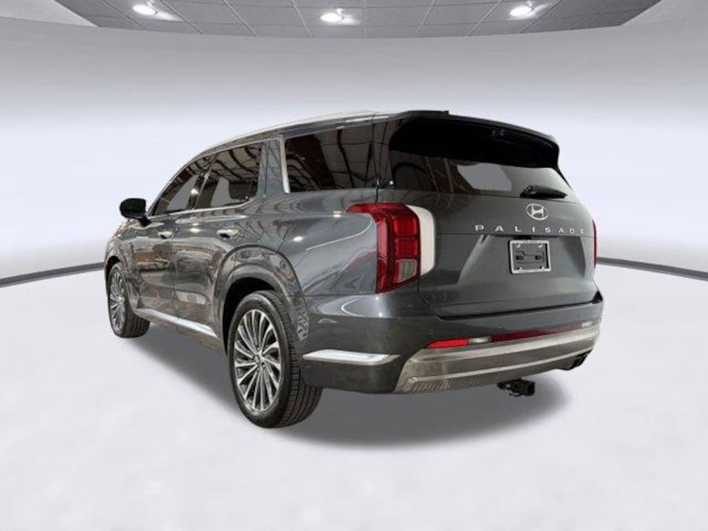Used 2023 Hyundai Palisade Calligraphy