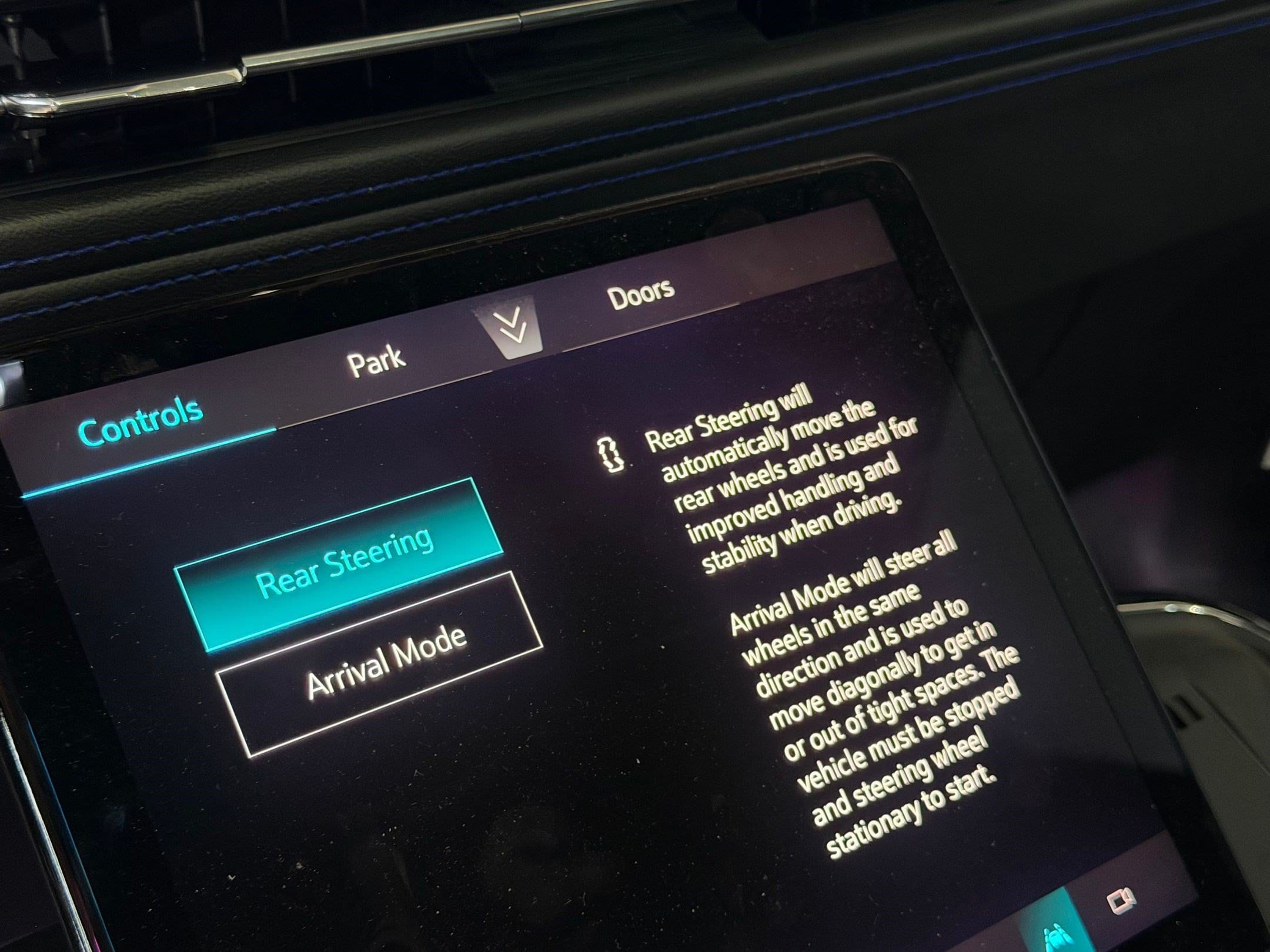 2025 Cadillac Escalade IQ Luxury 1 - Photo 33