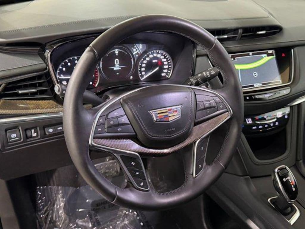 Used 2019 CADILLAC XT5 Platinum AWD SUV