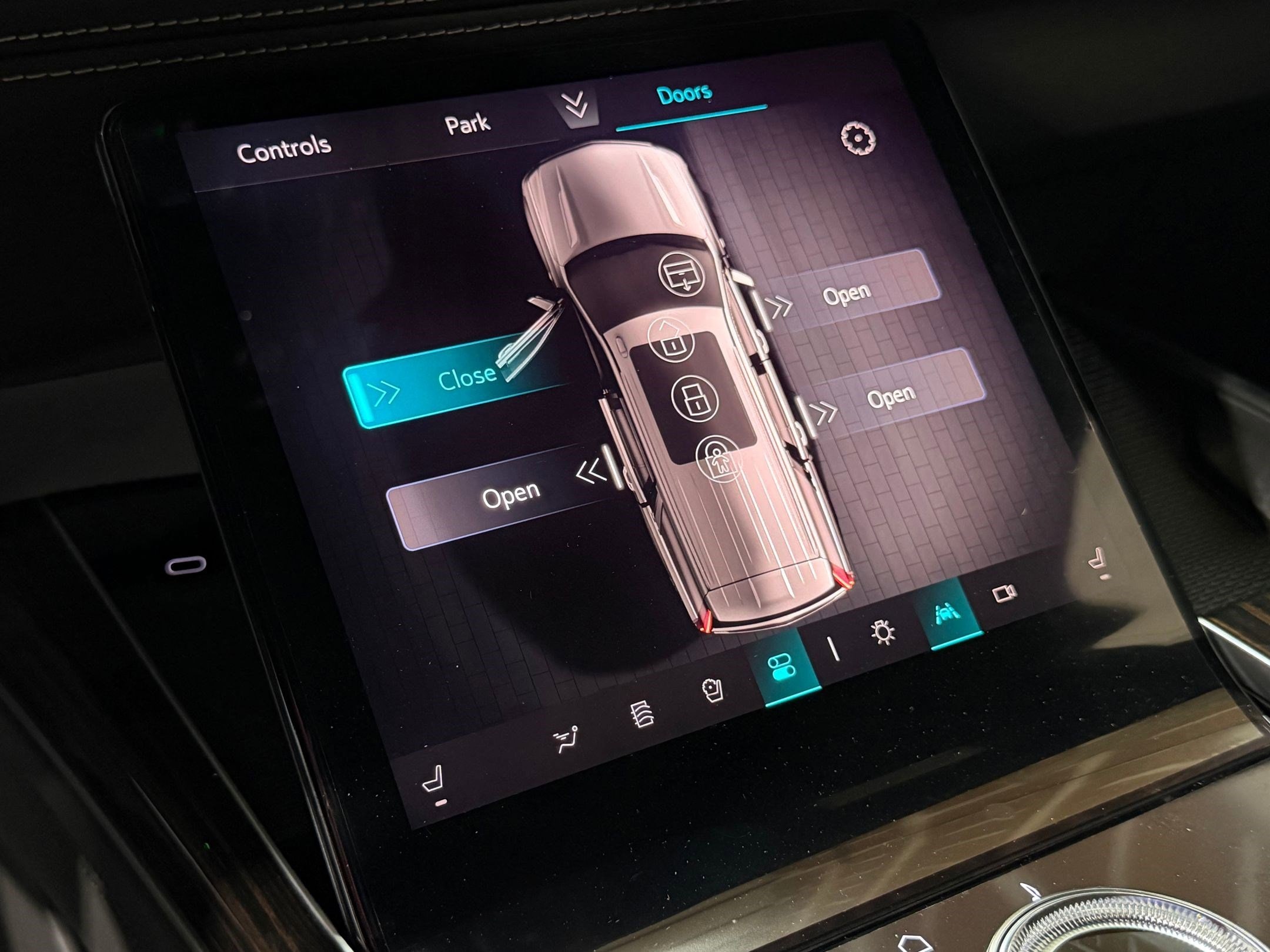 2026 Cadillac Escalade Luxury - Photo 35
