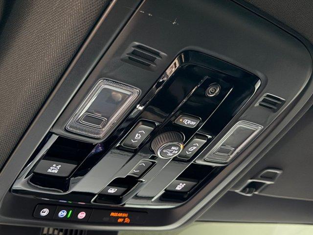 2026 Chevrolet Suburban RST - Photo 21