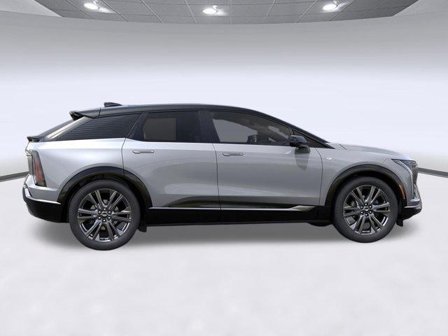 OPTIQ Premium Sport SUV