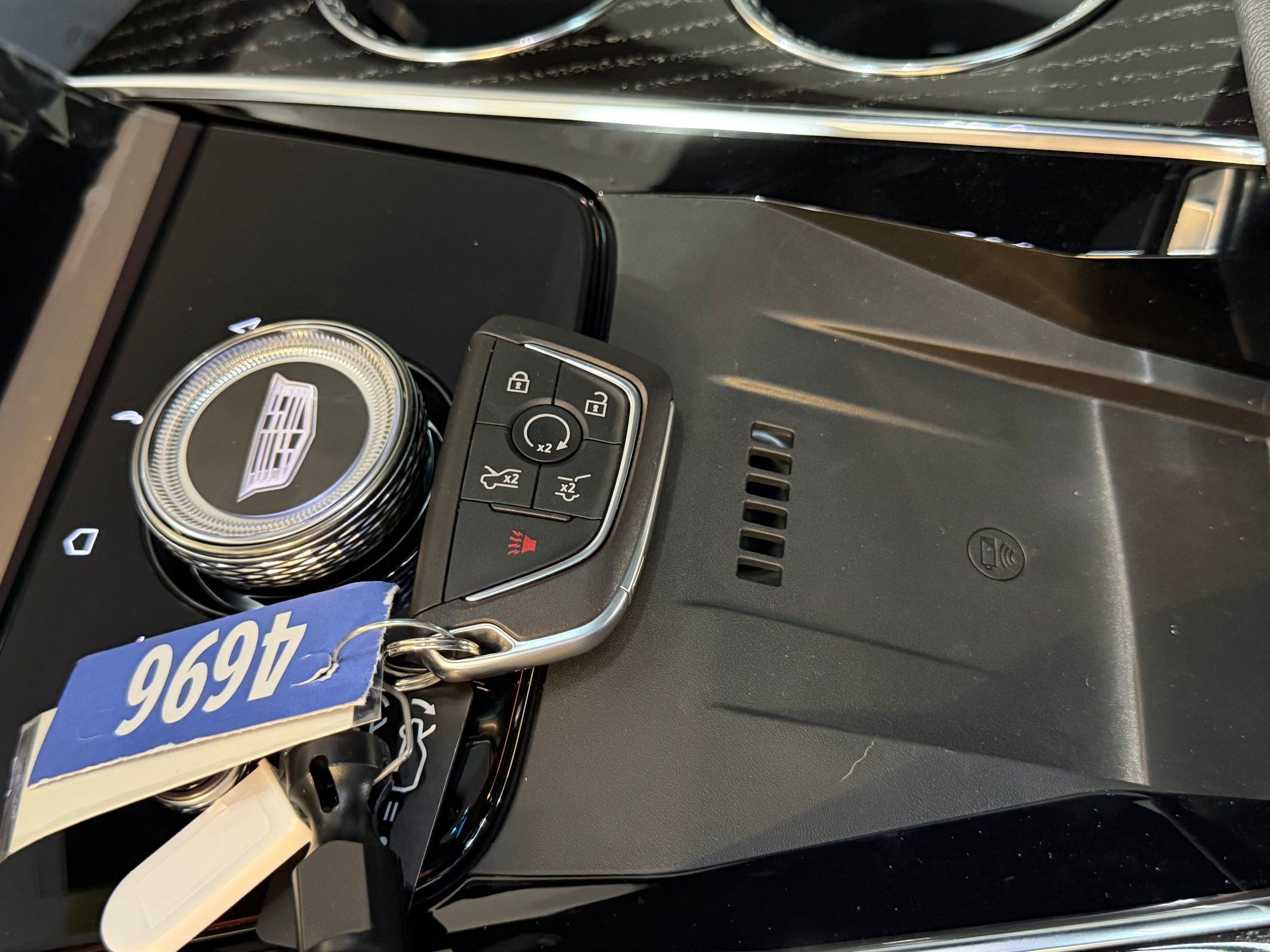 2026 Cadillac Escalade IQ Sport - Photo 44