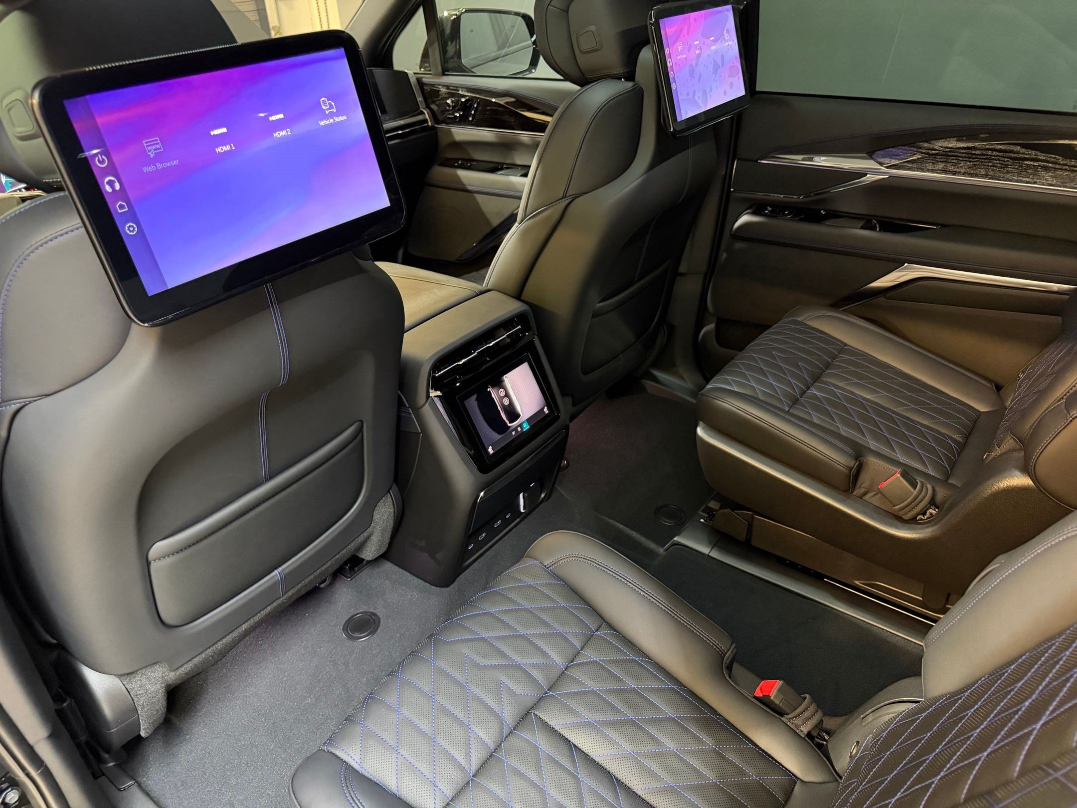 2026 Cadillac Escalade IQ Sport - Photo 46