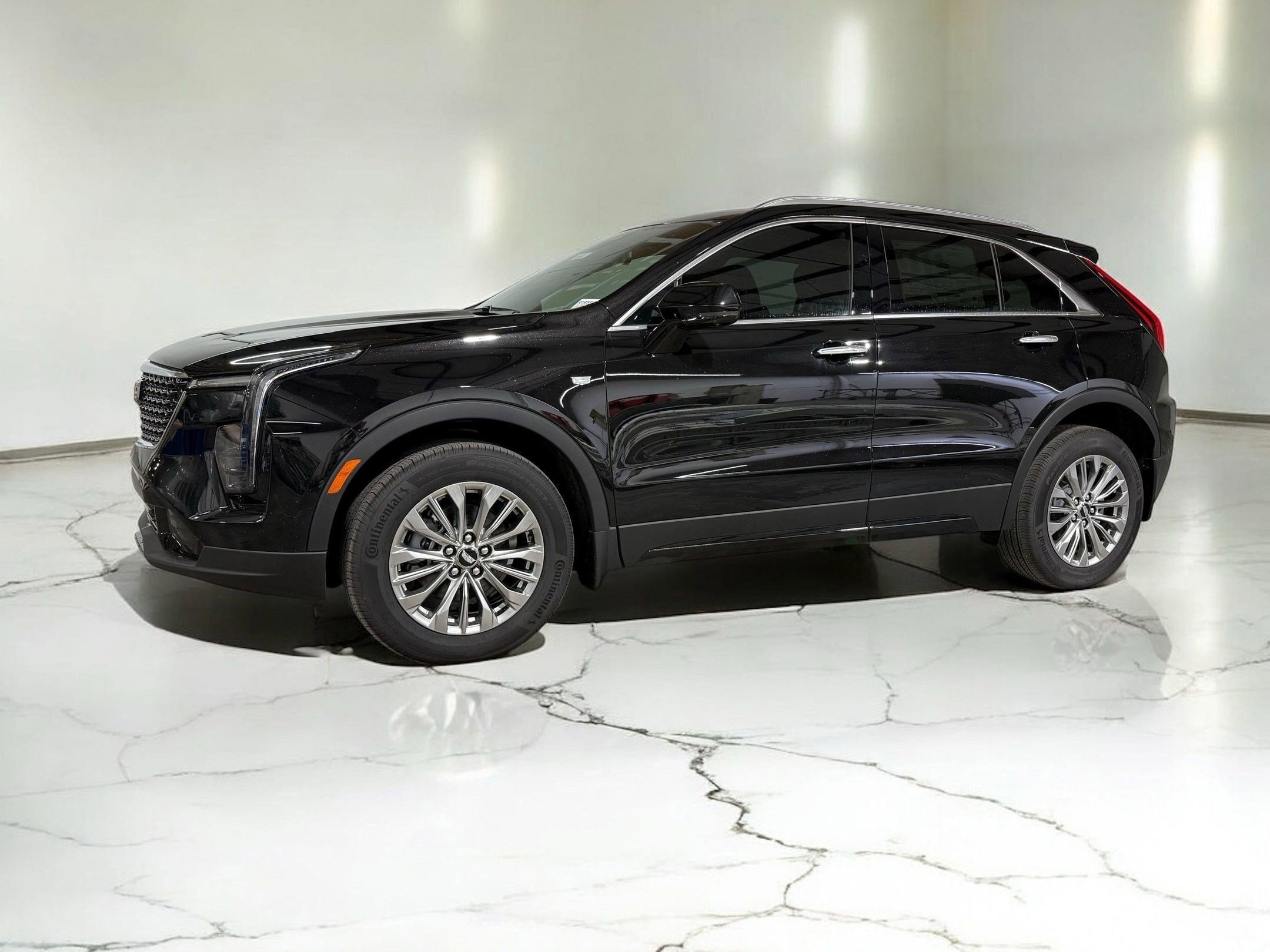 2025 Cadillac XT4 Premium Luxury - Photo 18