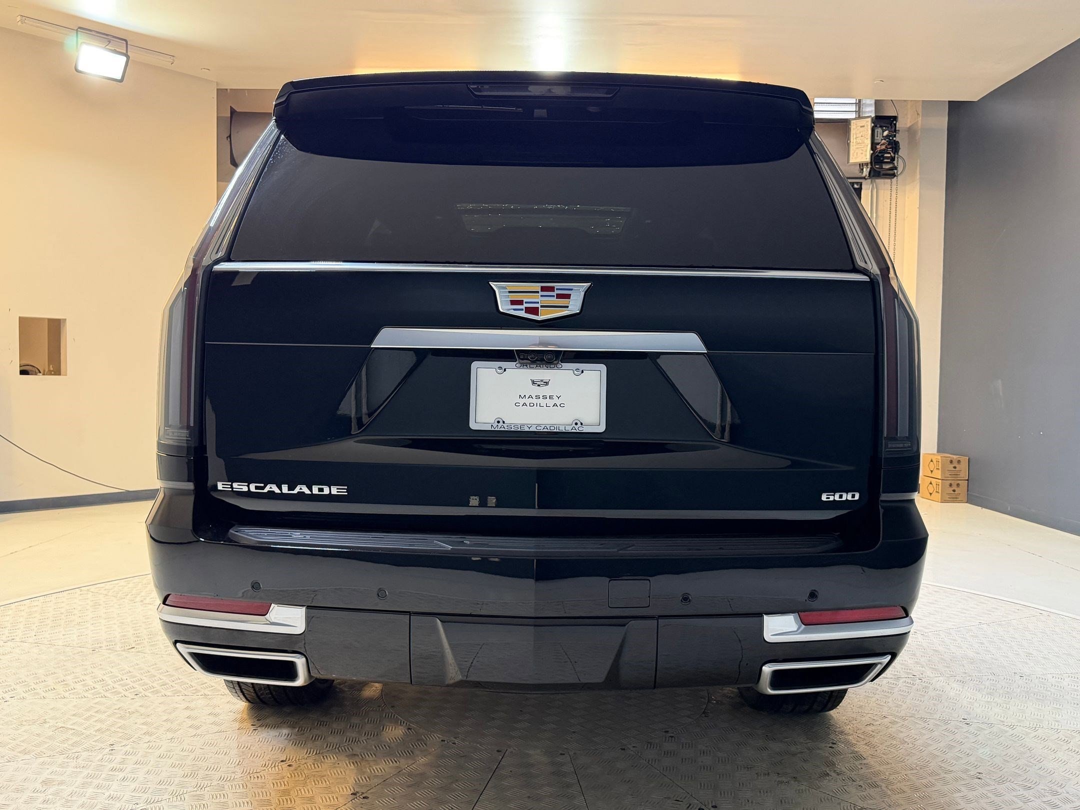 2026 Cadillac Escalade Luxury - Photo 8