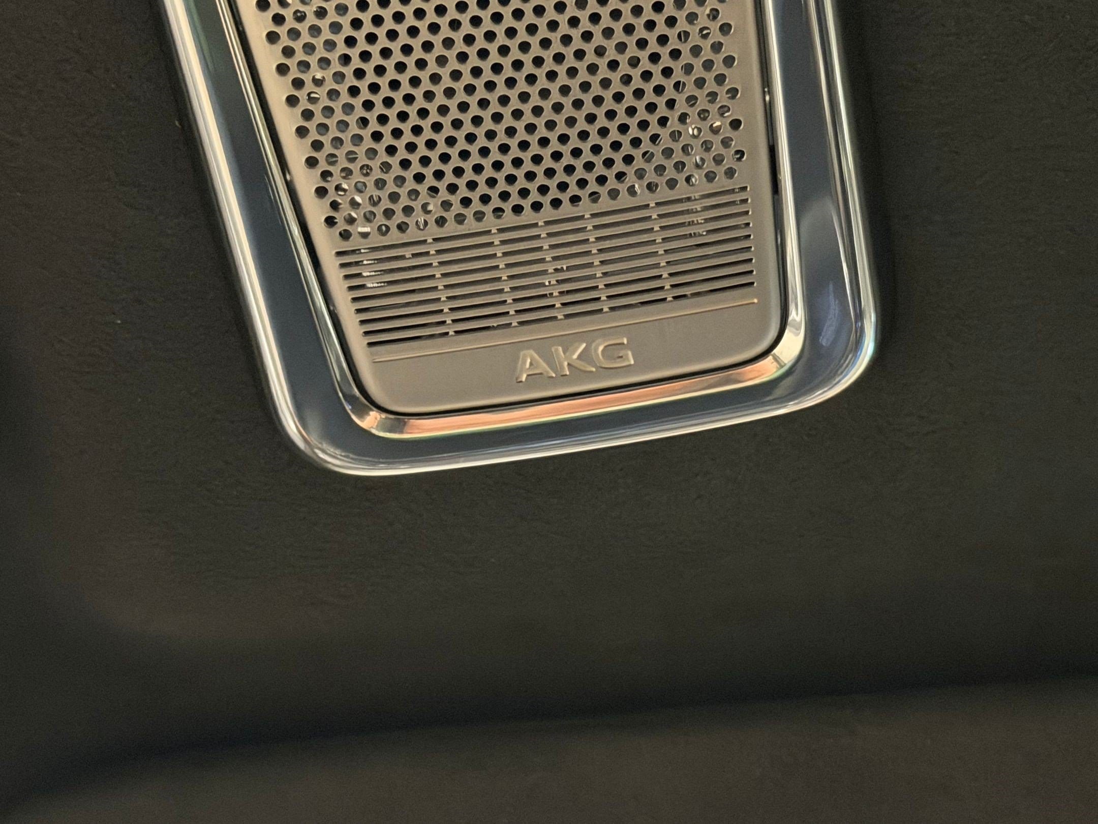 2027 Cadillac VISTIQ Platinum - Photo 45