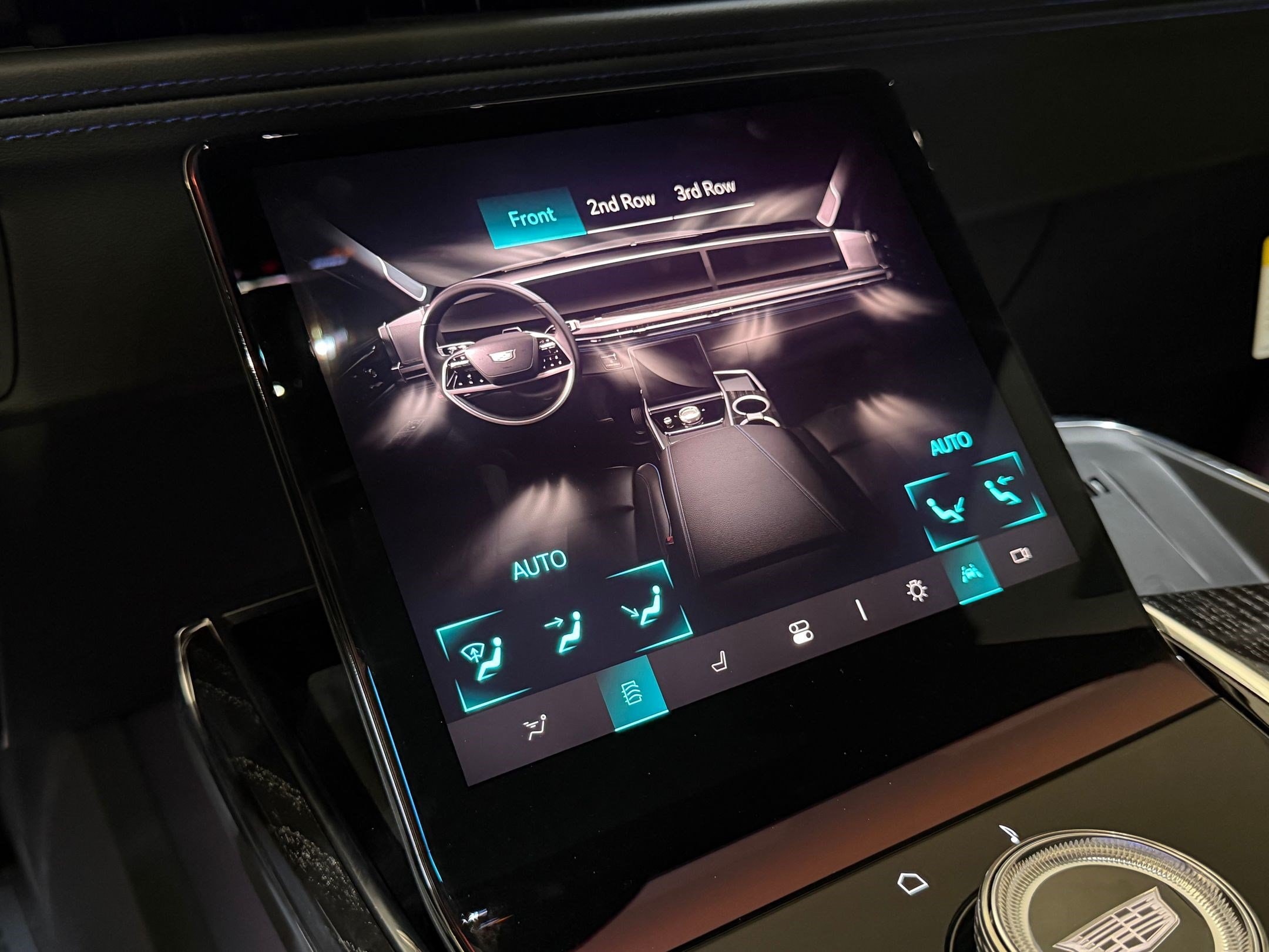 2026 Cadillac Escalade IQ Luxury - Photo 35
