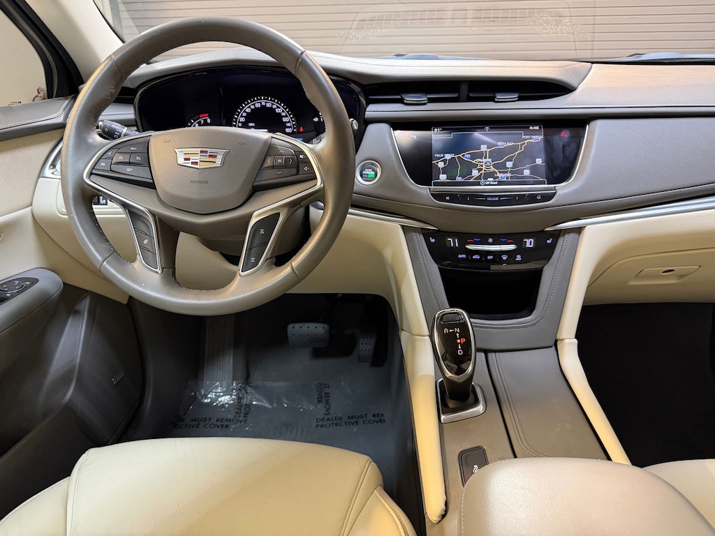 Used 2018 CADILLAC XT5 Luxury FWD SUV
