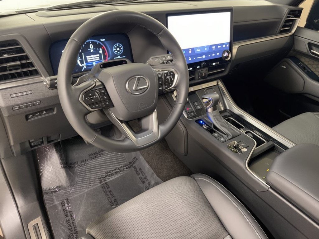 Used 2024 Lexus GX GX 550 Luxury