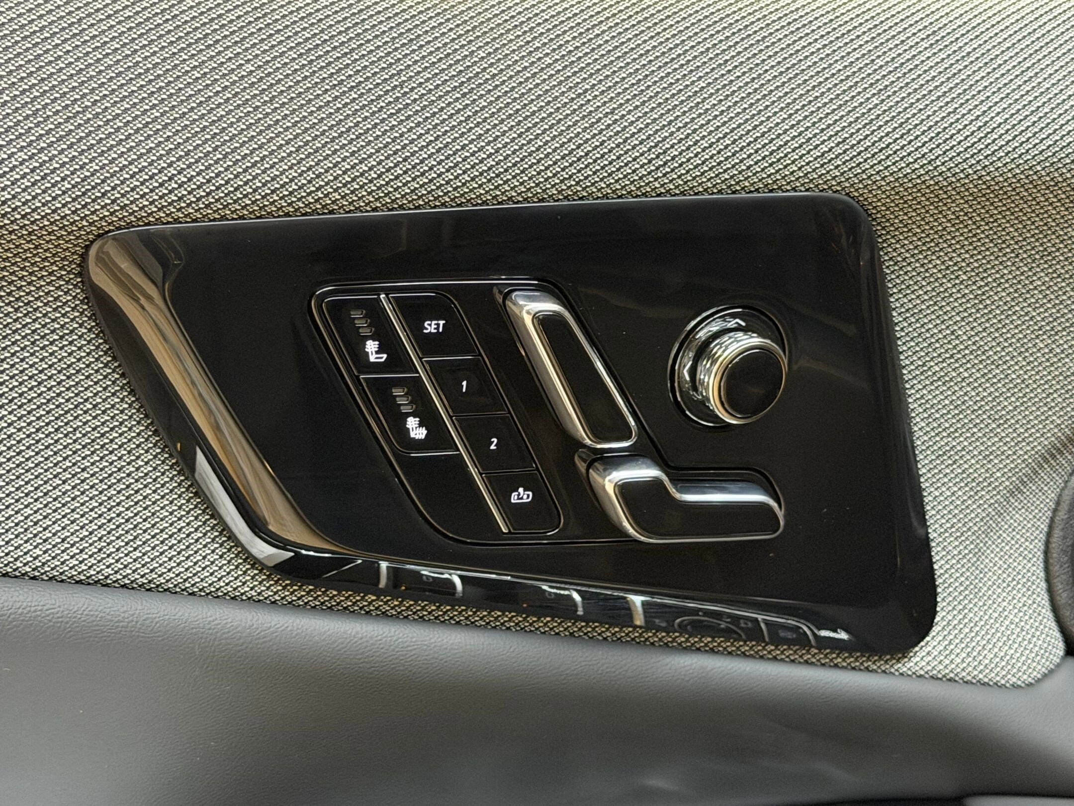 2026 Cadillac OPTIQ Sport - Photo 26