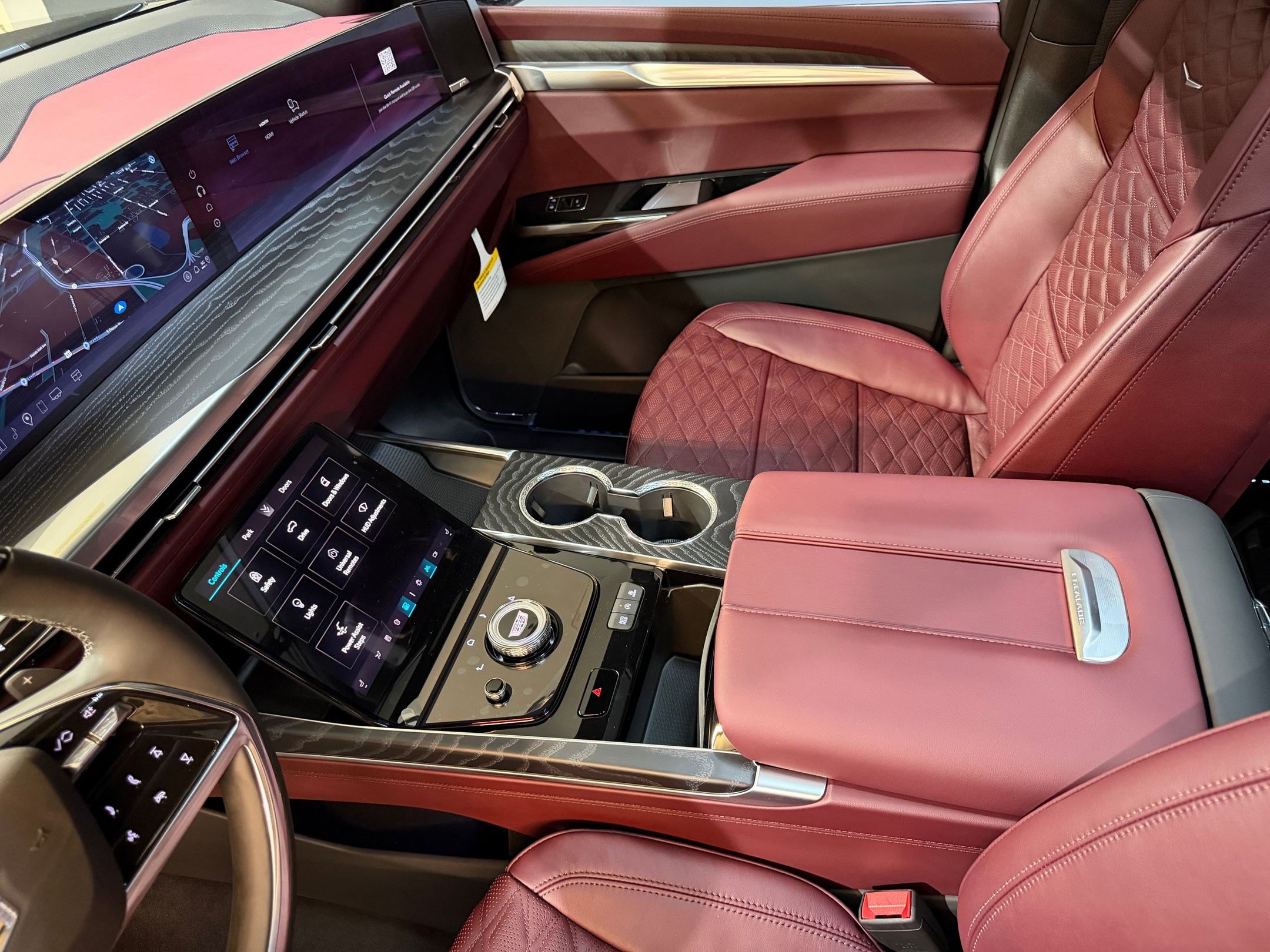 2026 Cadillac Escalade Luxury - Photo 43