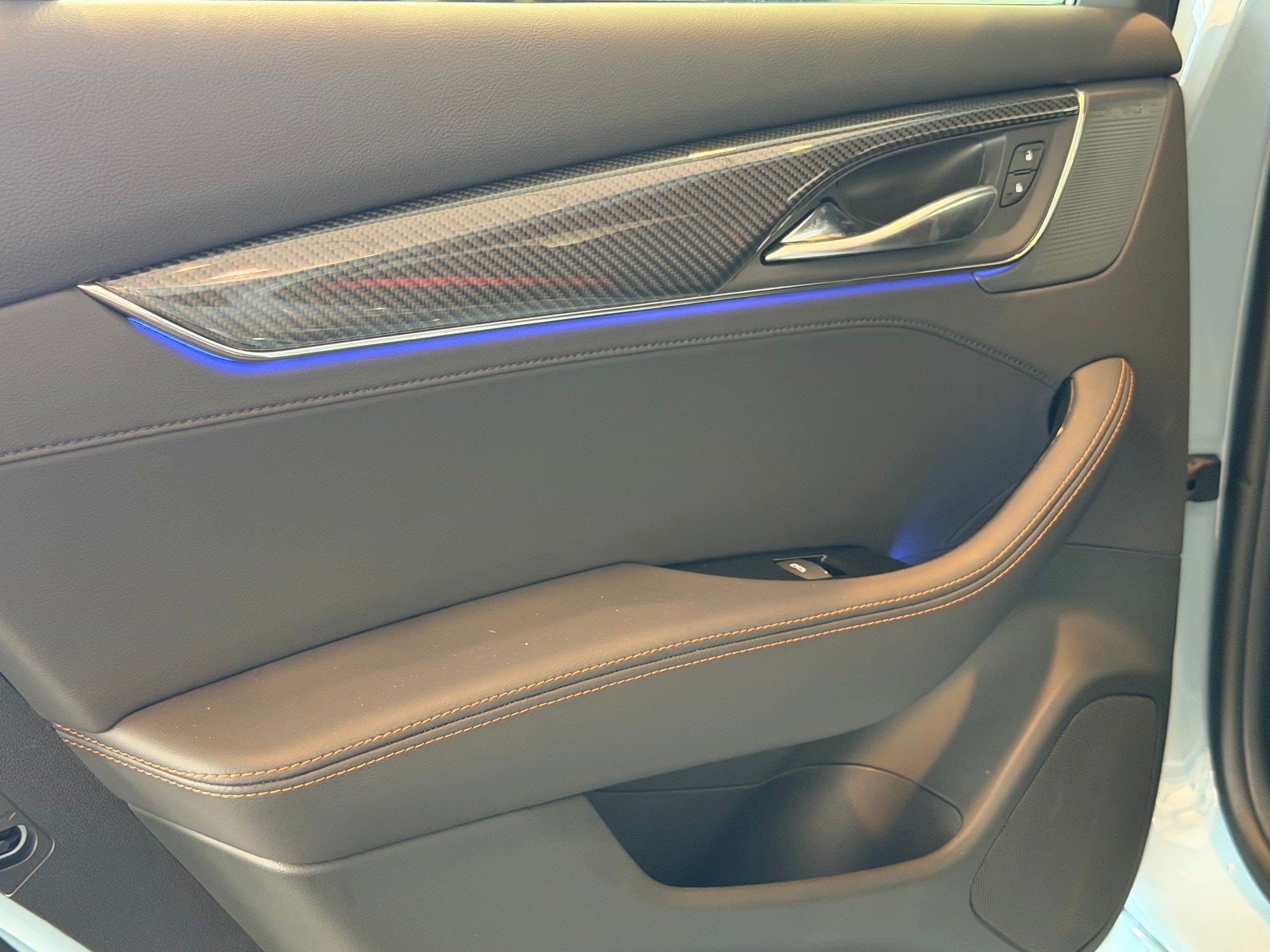 2026 Cadillac CT5 V-Series - Photo 41