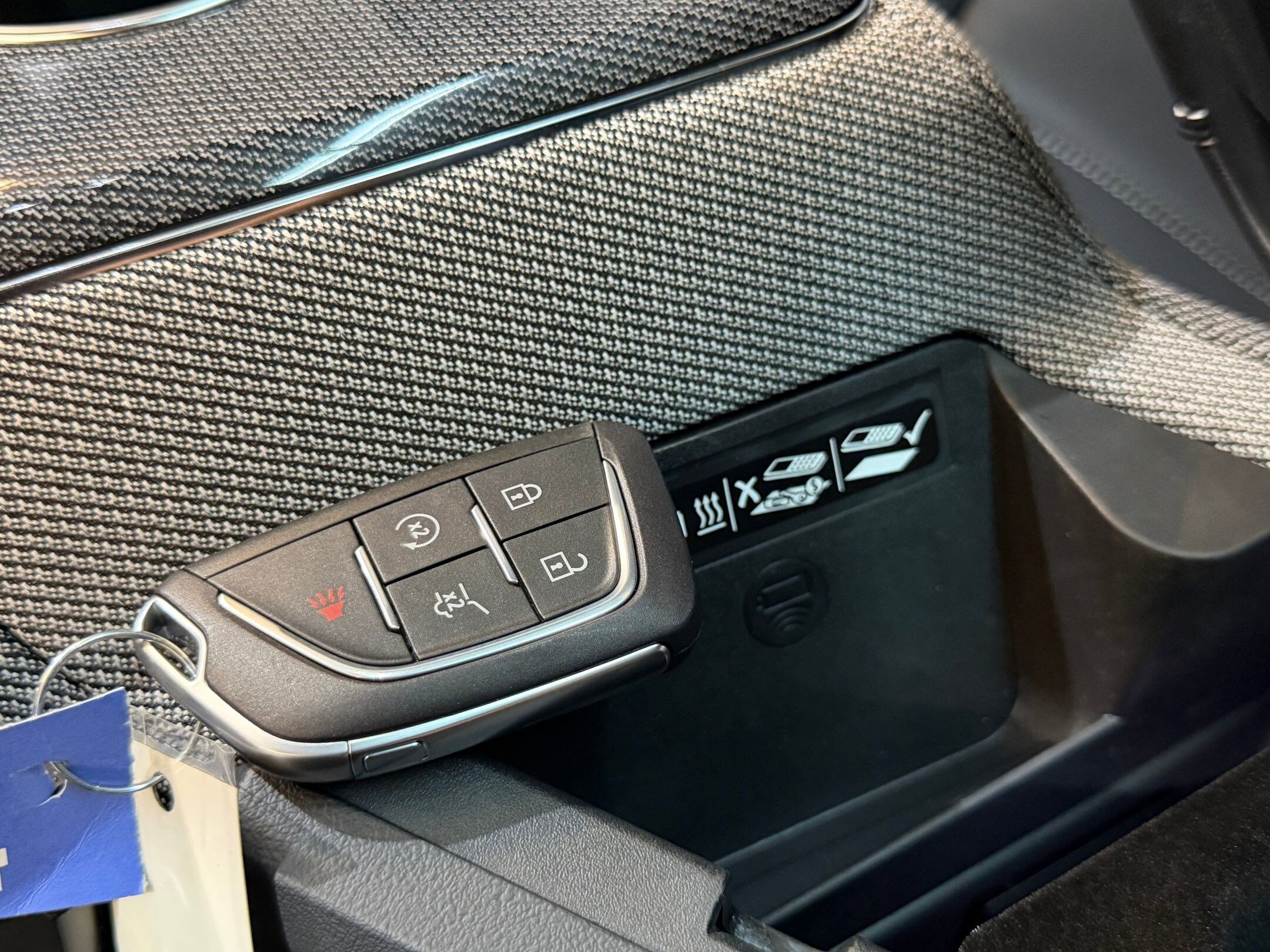 2026 Cadillac OPTIQ Sport - Photo 40
