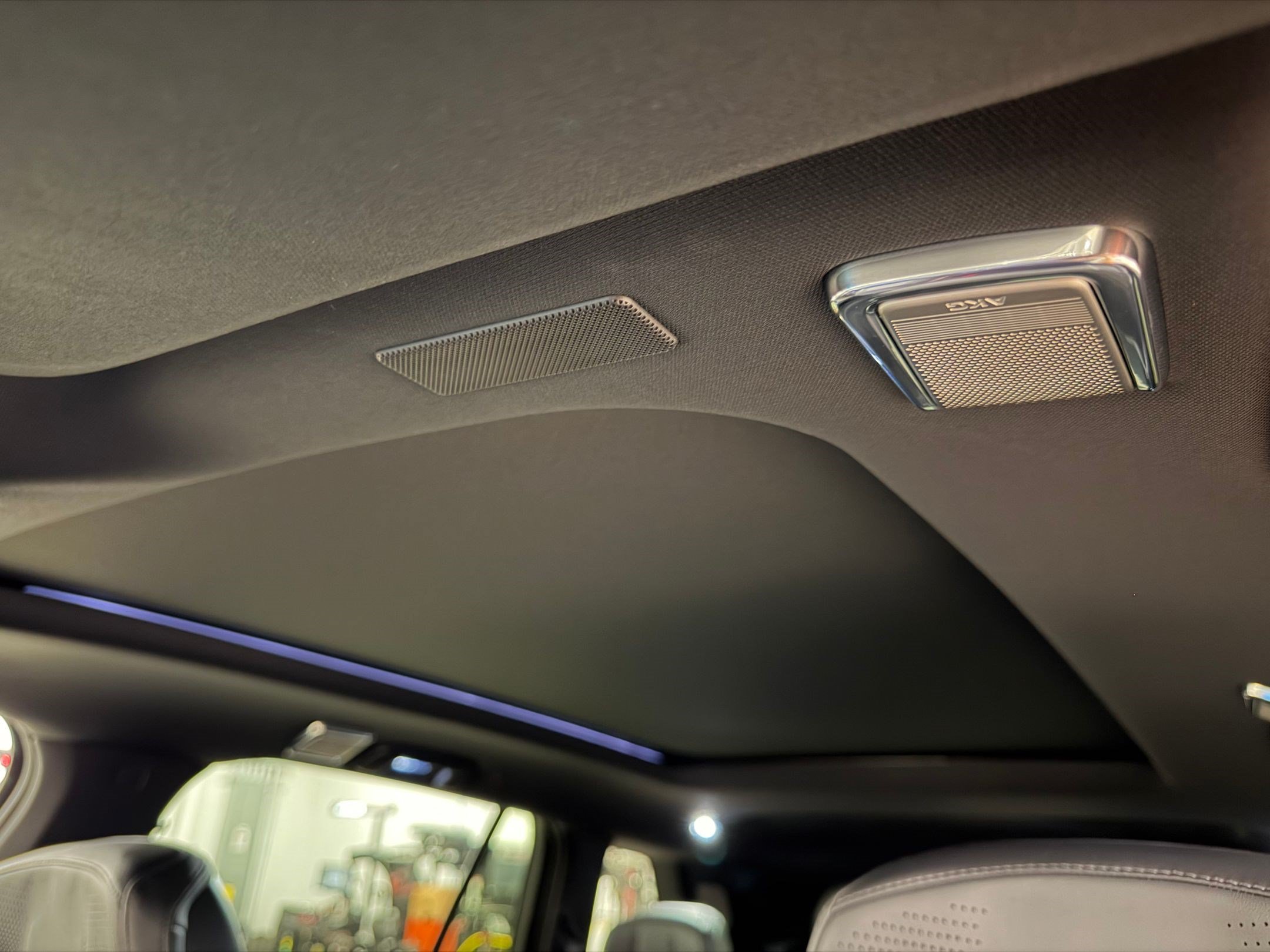 2027 Cadillac VISTIQ Sport - Photo 36
