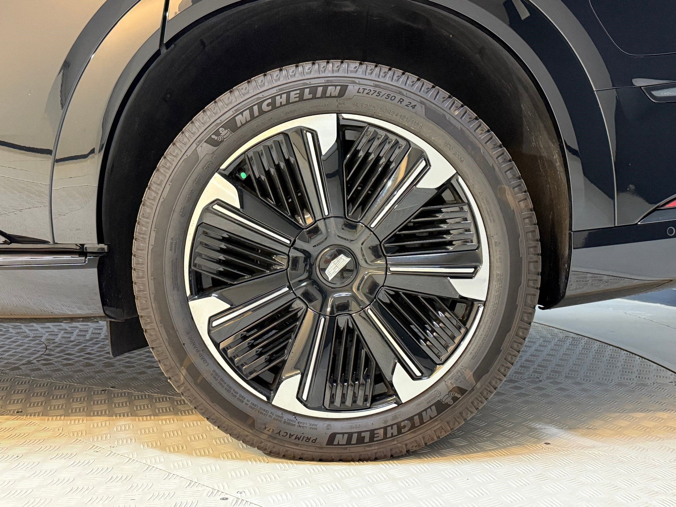 2025 Cadillac Escalade IQ Sport 2 - Photo 12