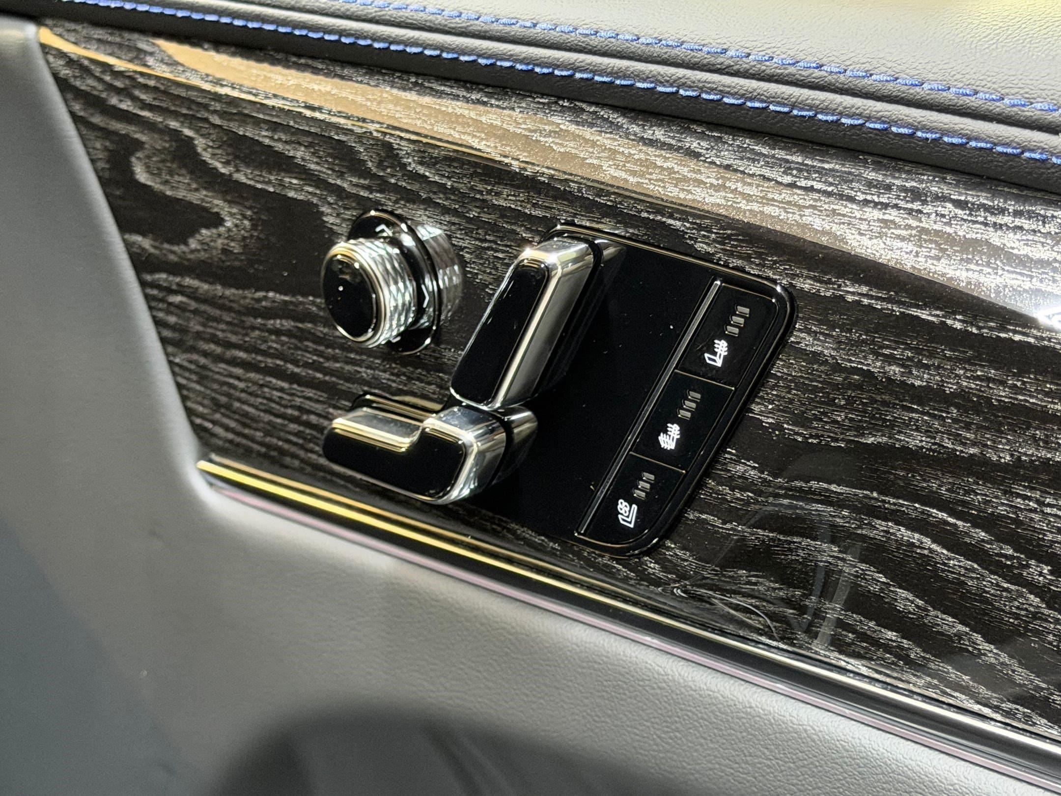 2026 Cadillac Escalade IQ Sport - Photo 55