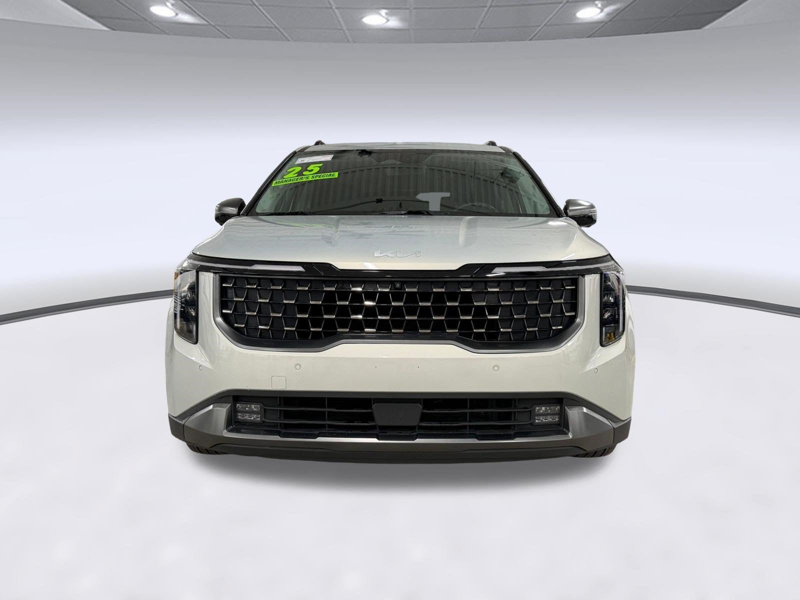 2025 Kia Carnival SX