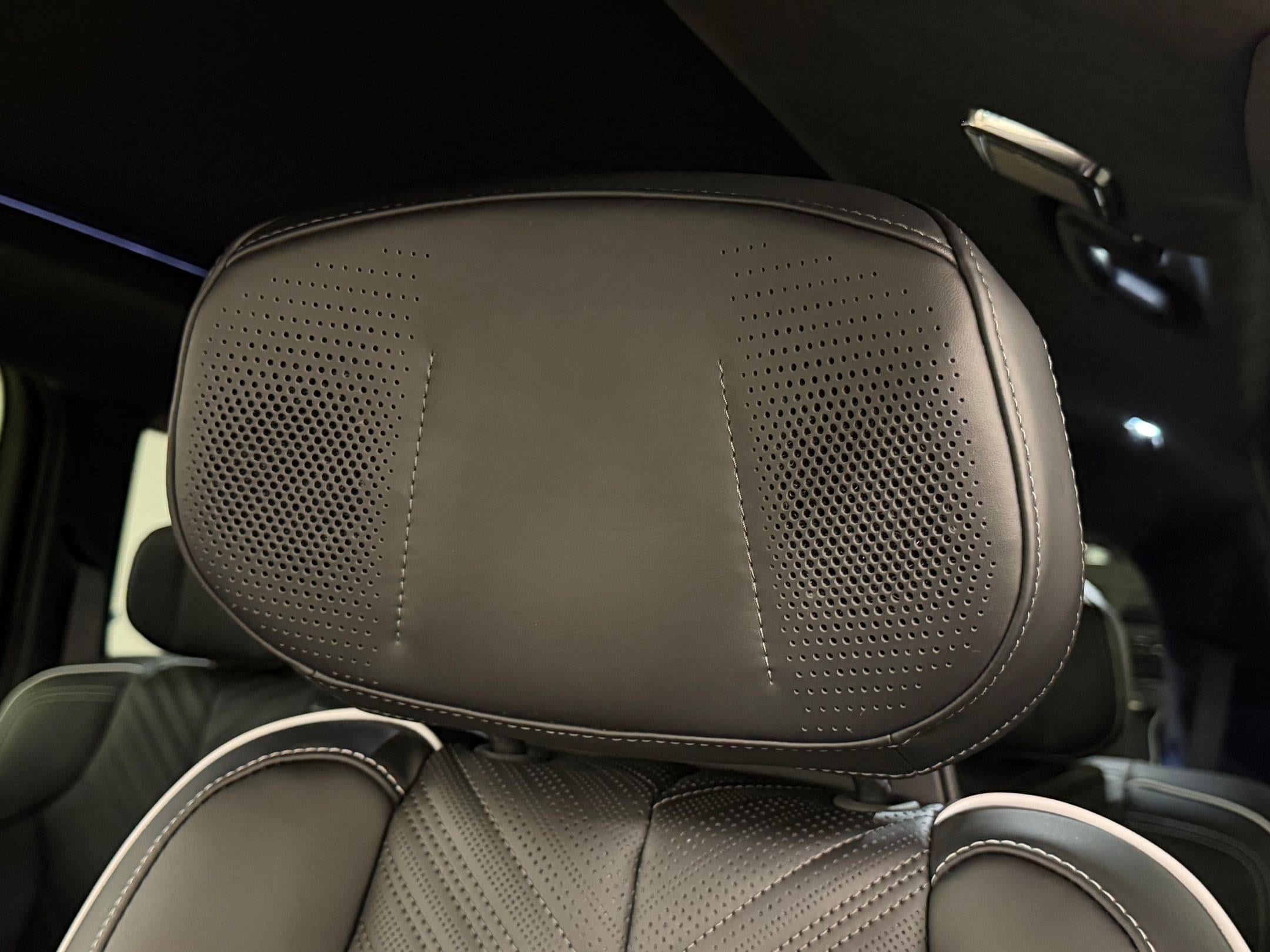 2027 Cadillac VISTIQ Platinum - Photo 40