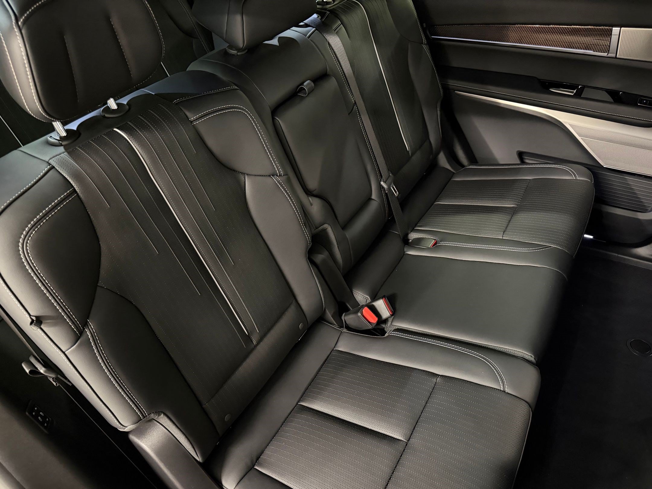 2026 Cadillac VISTIQ Sport - Photo 53