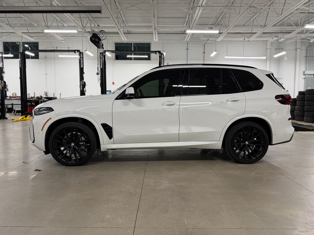 Used 2024 BMW X5 sDrive40i