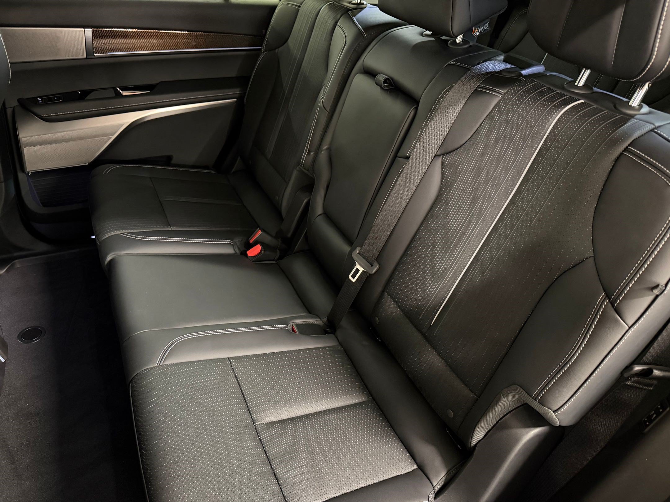 2026 Cadillac VISTIQ Sport - Photo 35