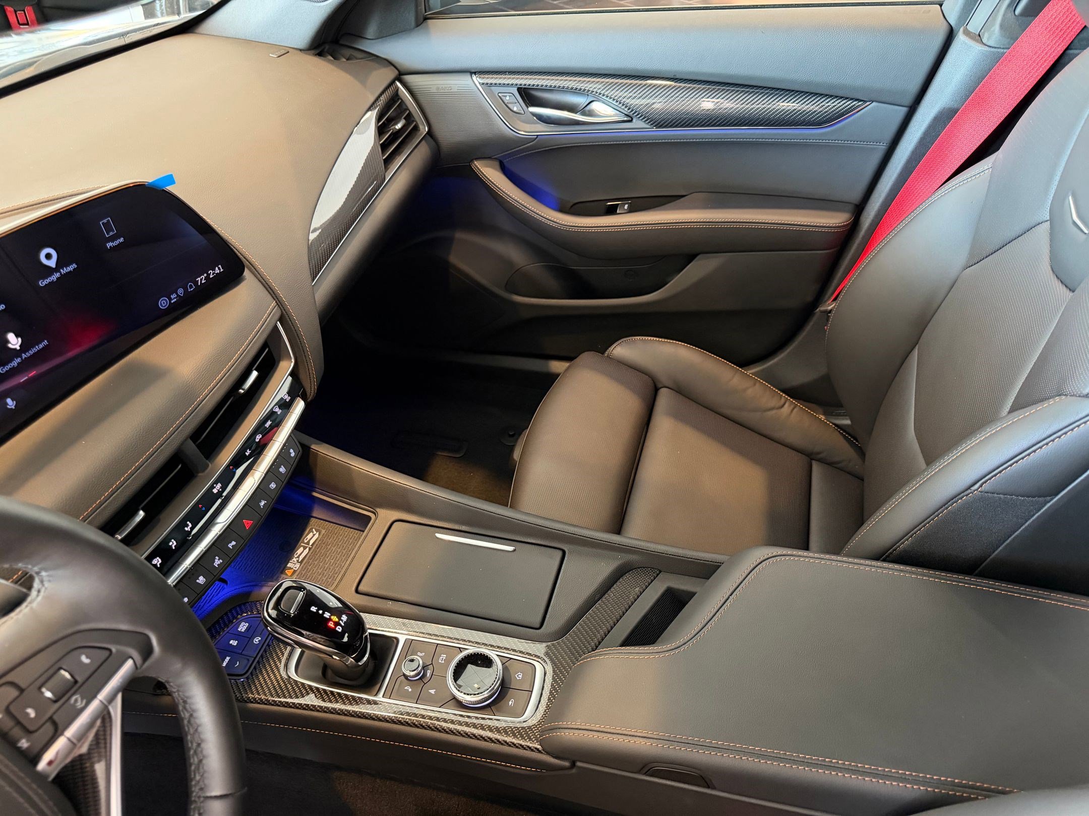2026 Cadillac CT5 V-Series - Photo 35