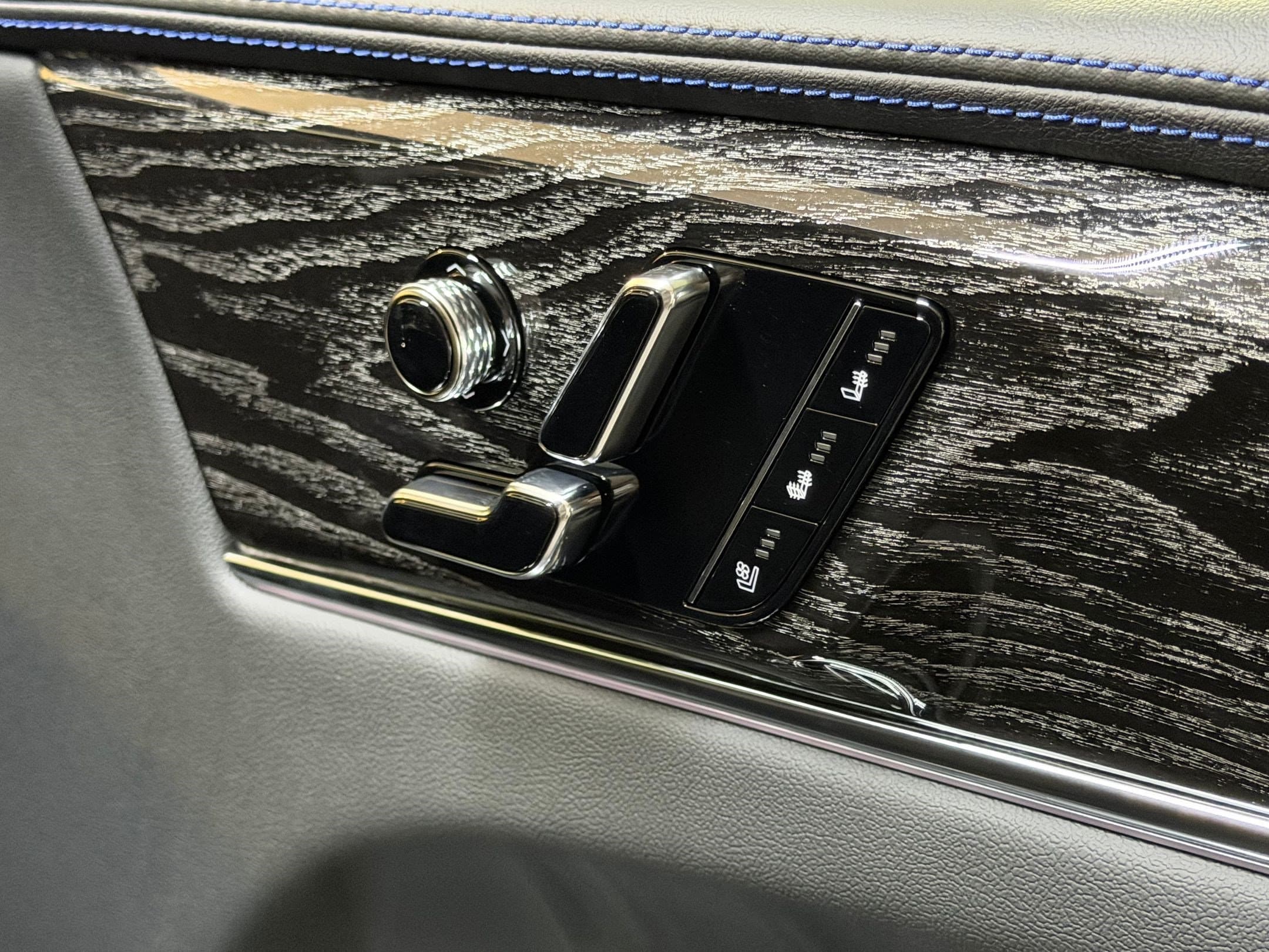 2026 Cadillac Escalade IQ Luxury - Photo 20