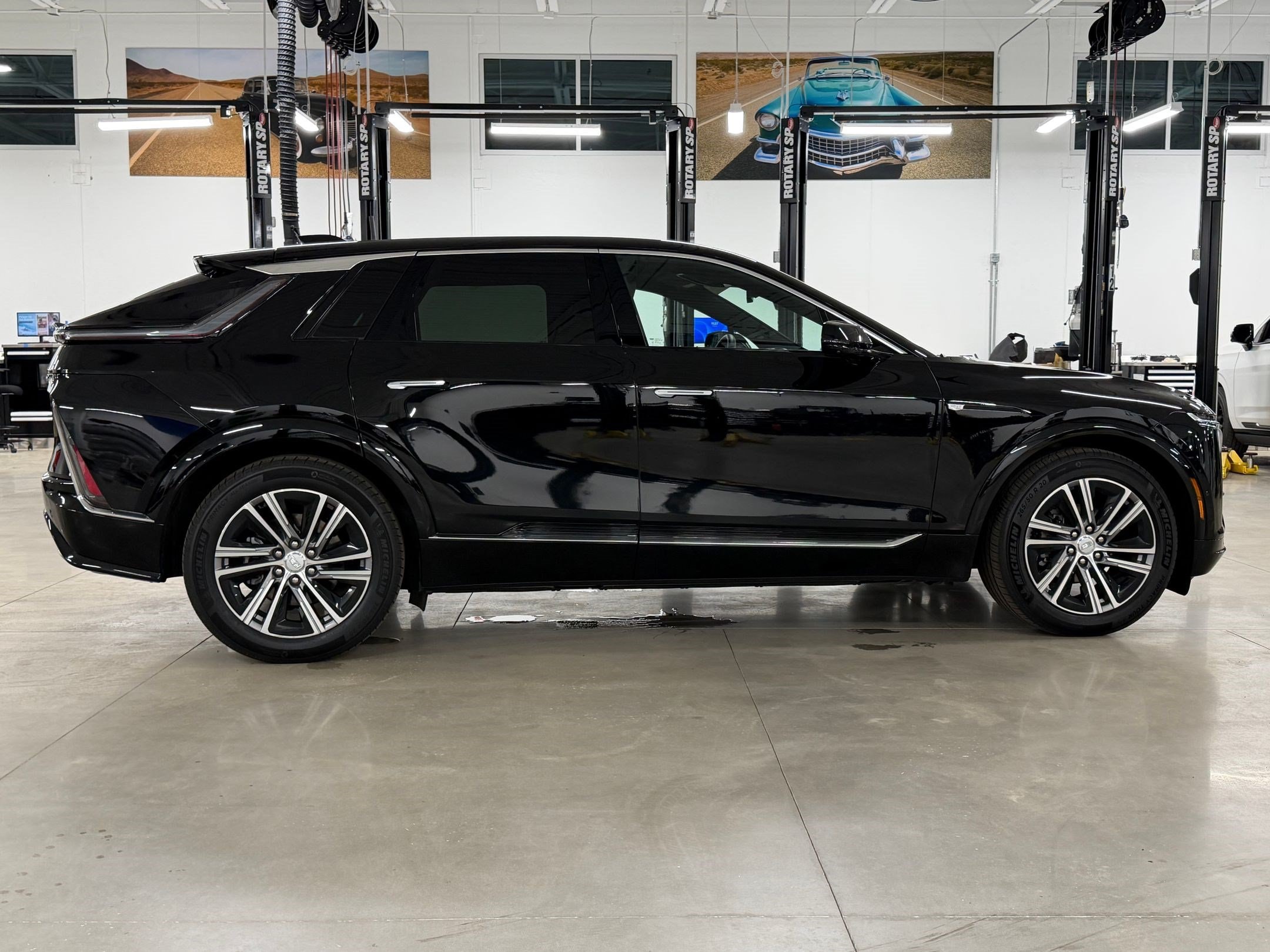 LYRIQ Luxury 1 SUV