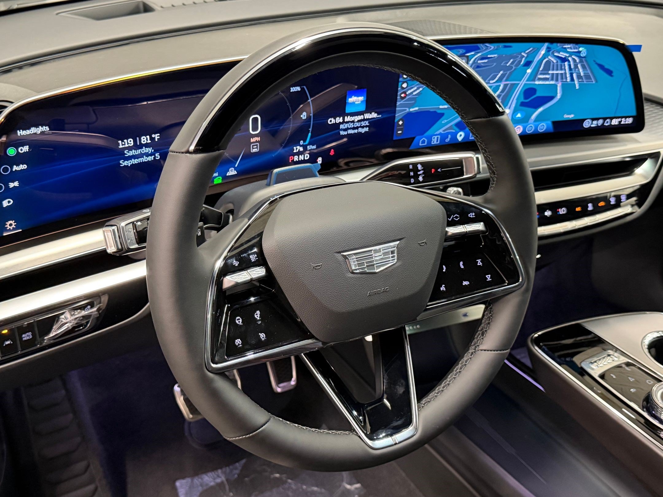 2027 Cadillac LYRIQ Sport - Photo 10