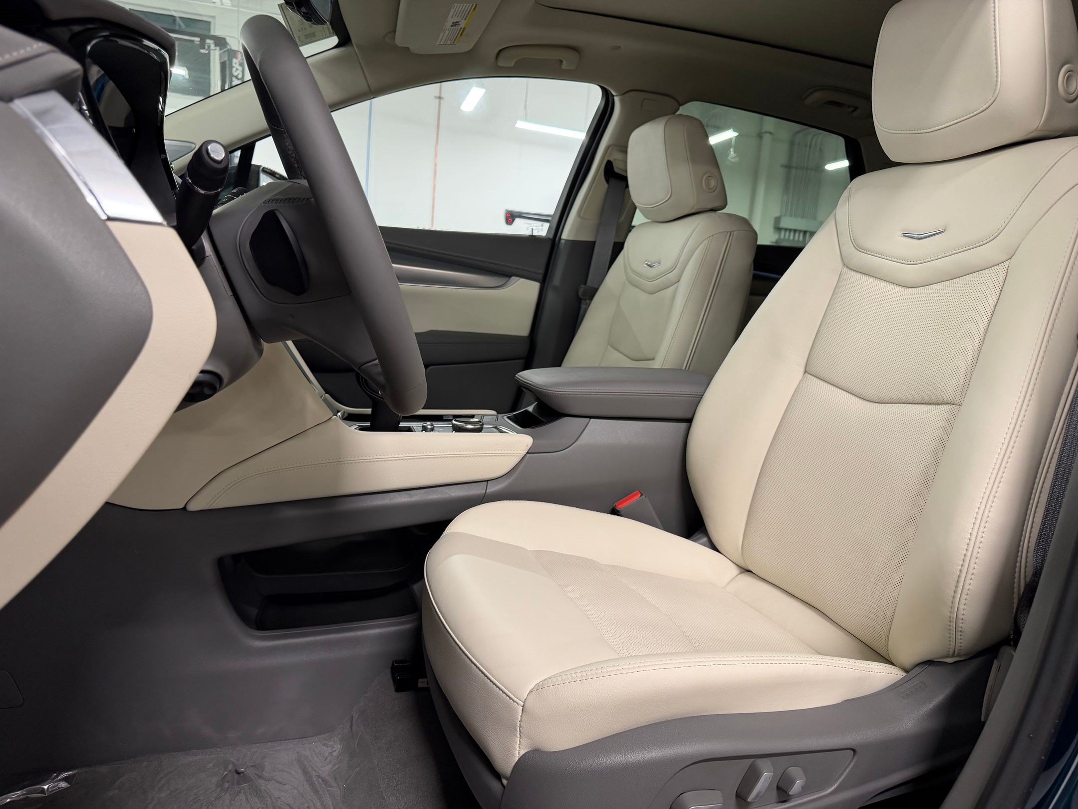 2026 CADILLAC XT5 Premium Luxury SUV