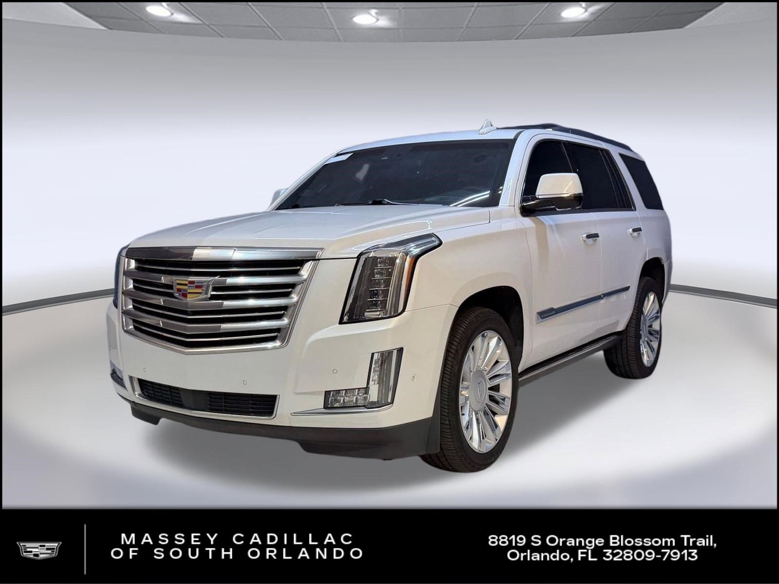 2017 Cadillac Escalade AWD Platinum's photo