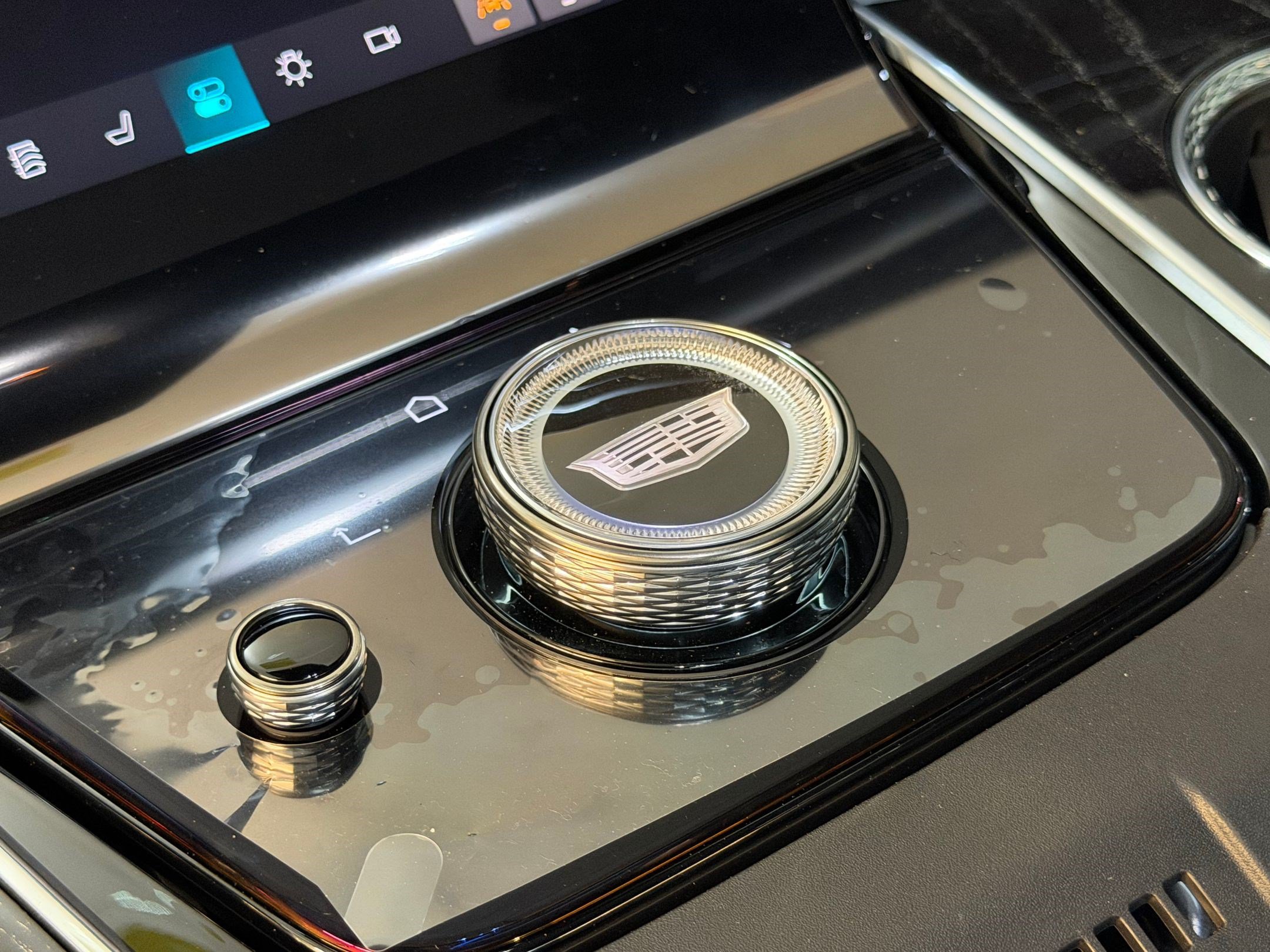 2026 Cadillac Escalade IQ Sport - Photo 16