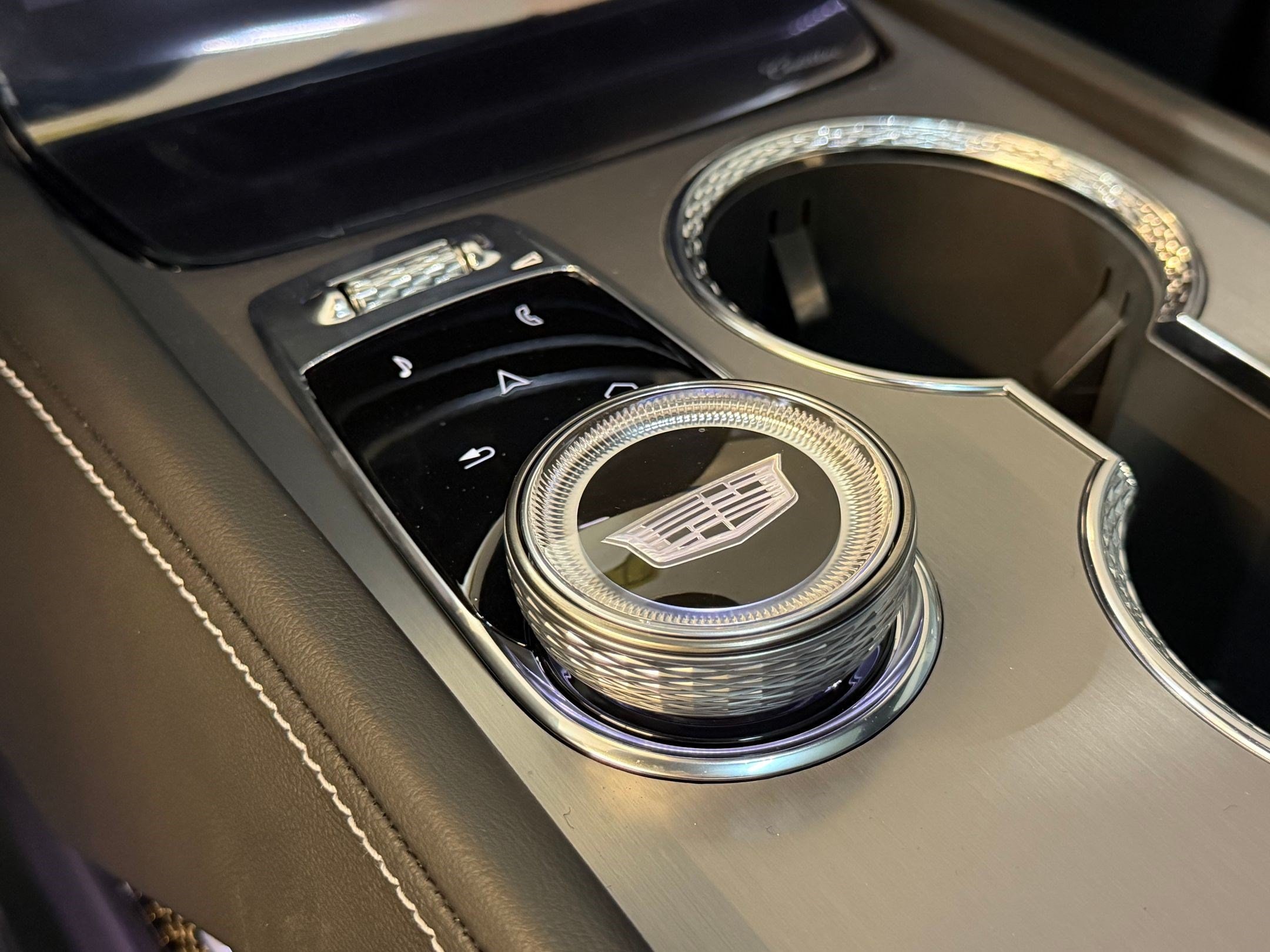 2026 Cadillac VISTIQ Luxury - Photo 36
