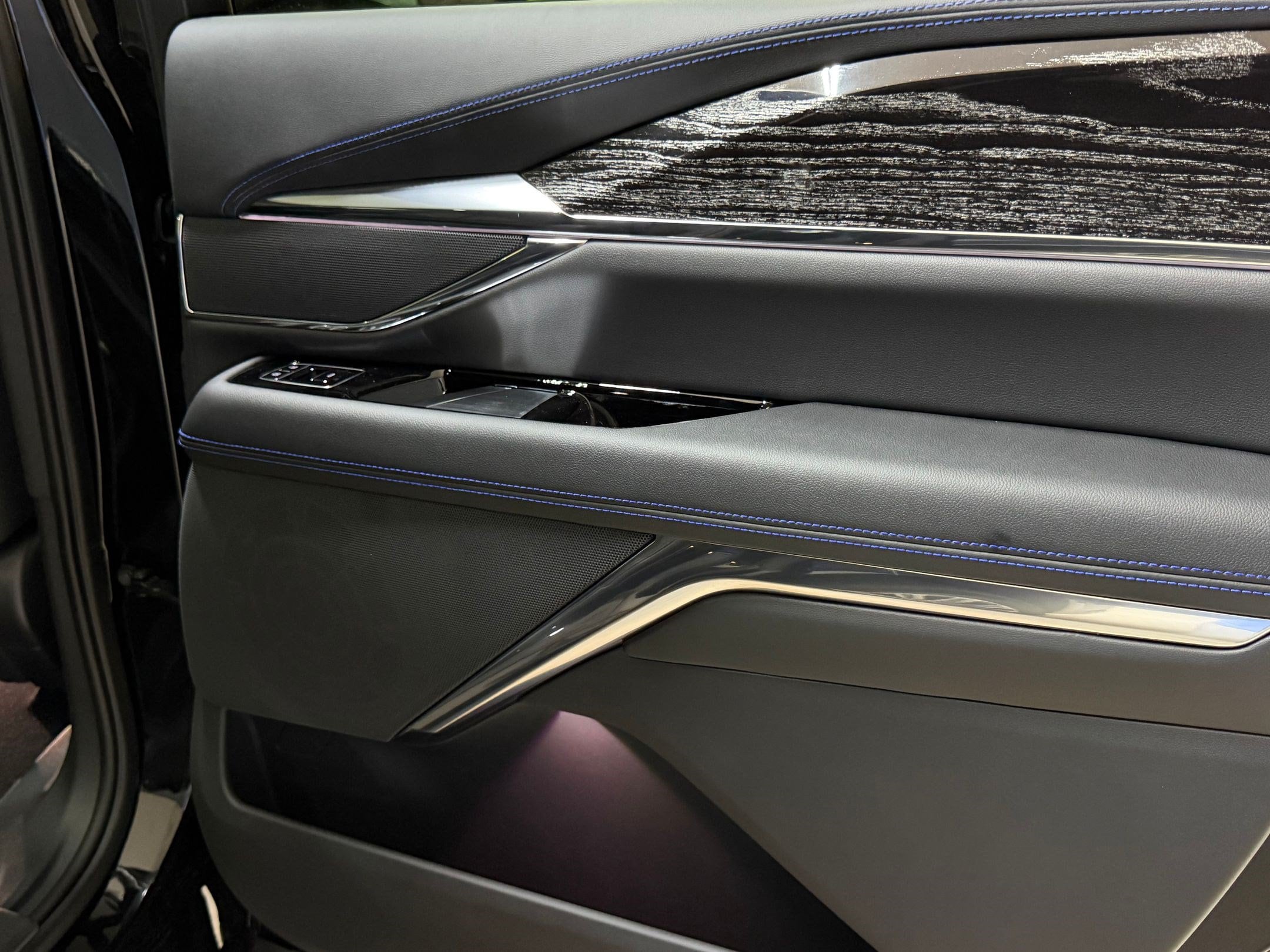 2026 Cadillac Escalade IQ Sport - Photo 52