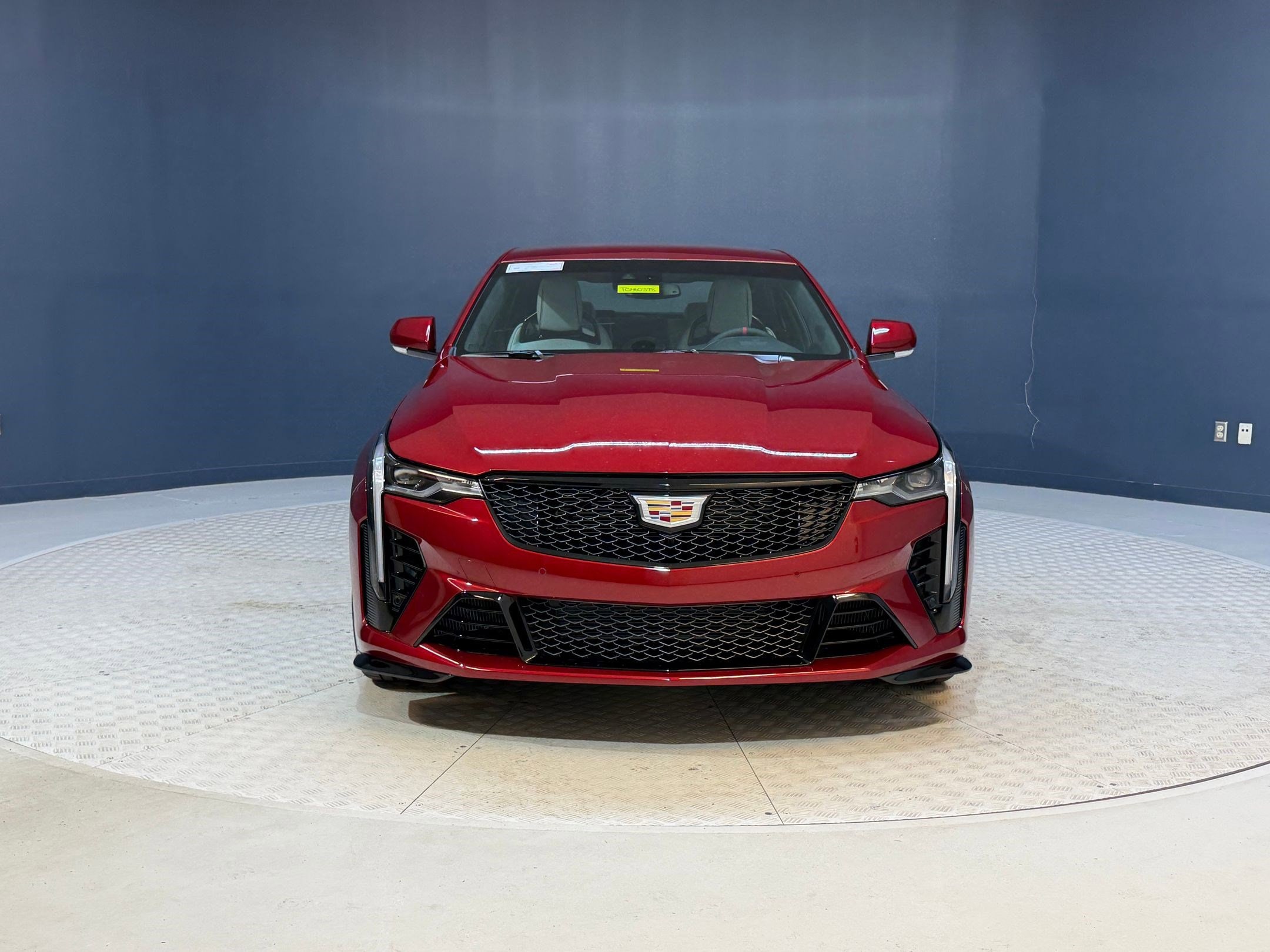 CT4-V V-Series Blackwing Sedan