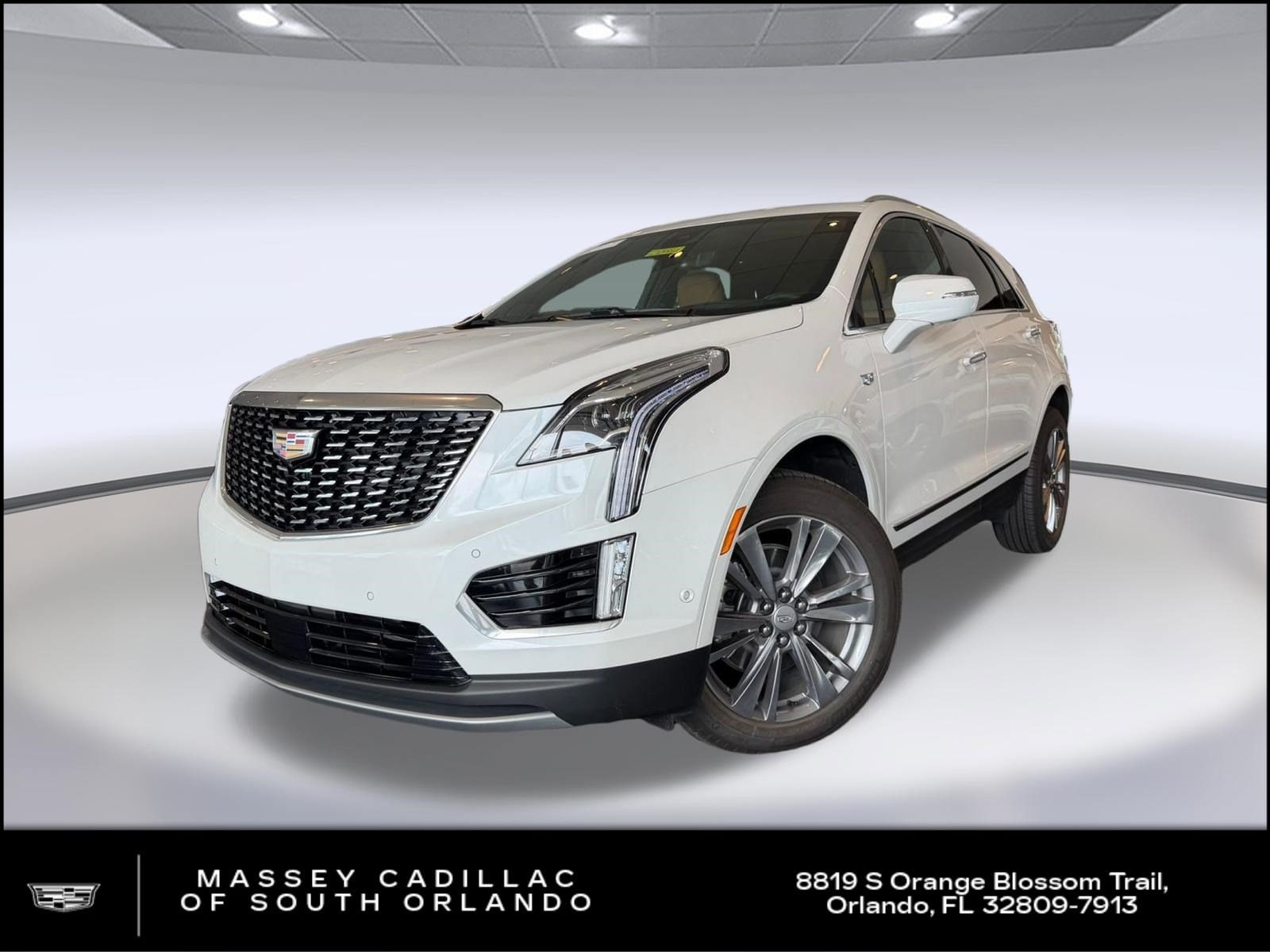 XT5 Premium Luxury SUV