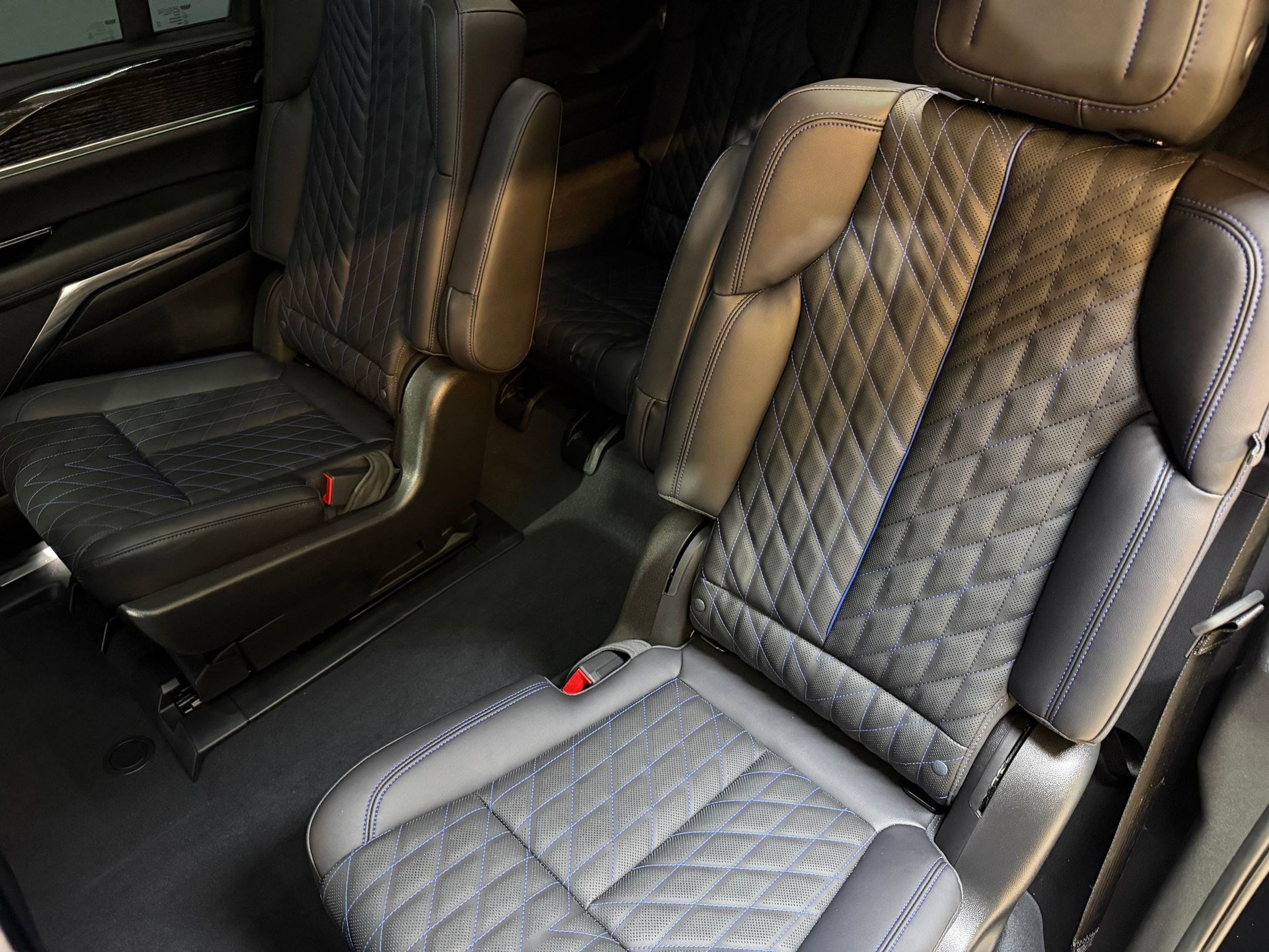 2025 Cadillac Escalade IQ Sport 1 - Photo 13