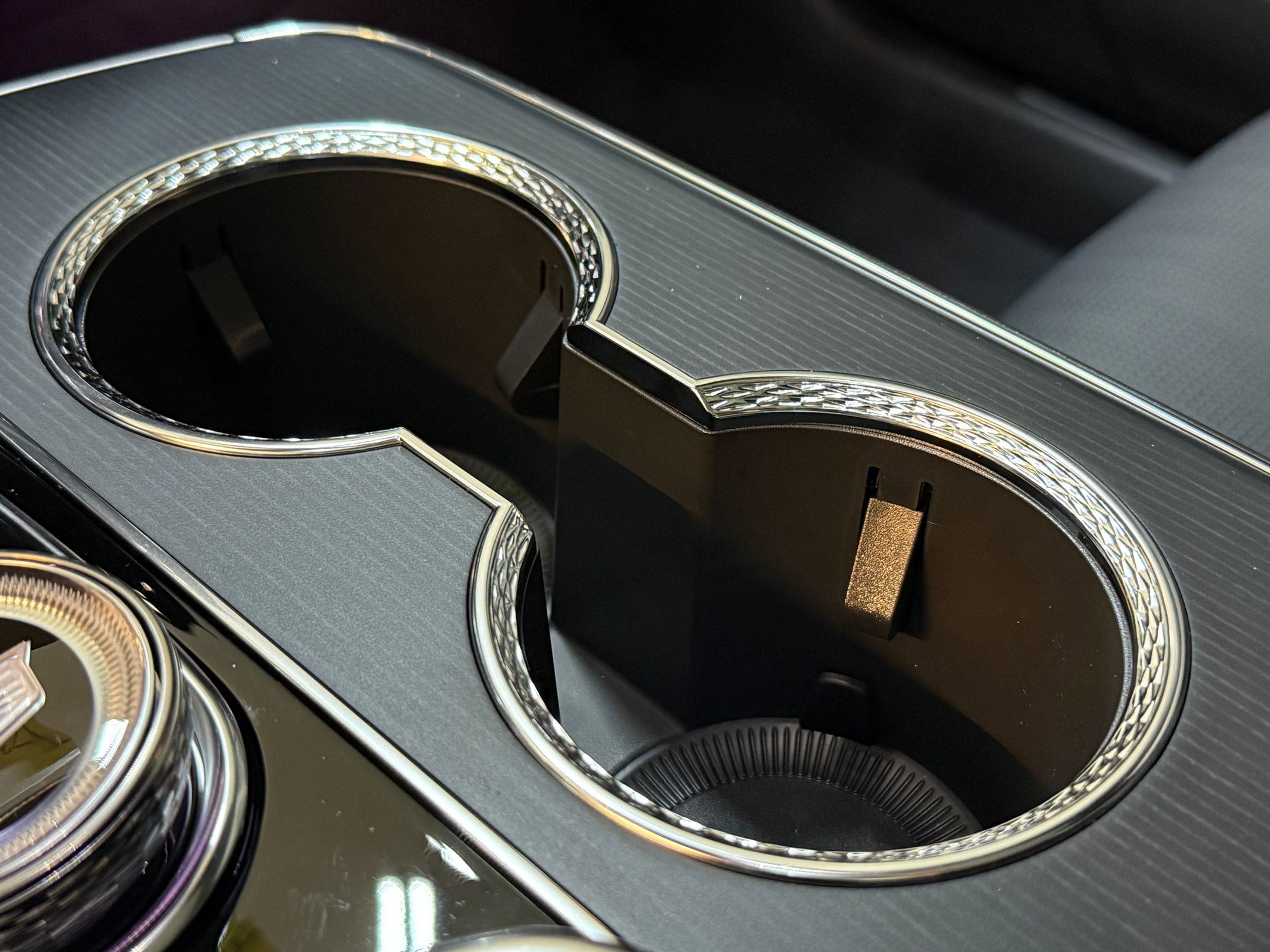 2026 Cadillac LYRIQ Sport - Photo 34