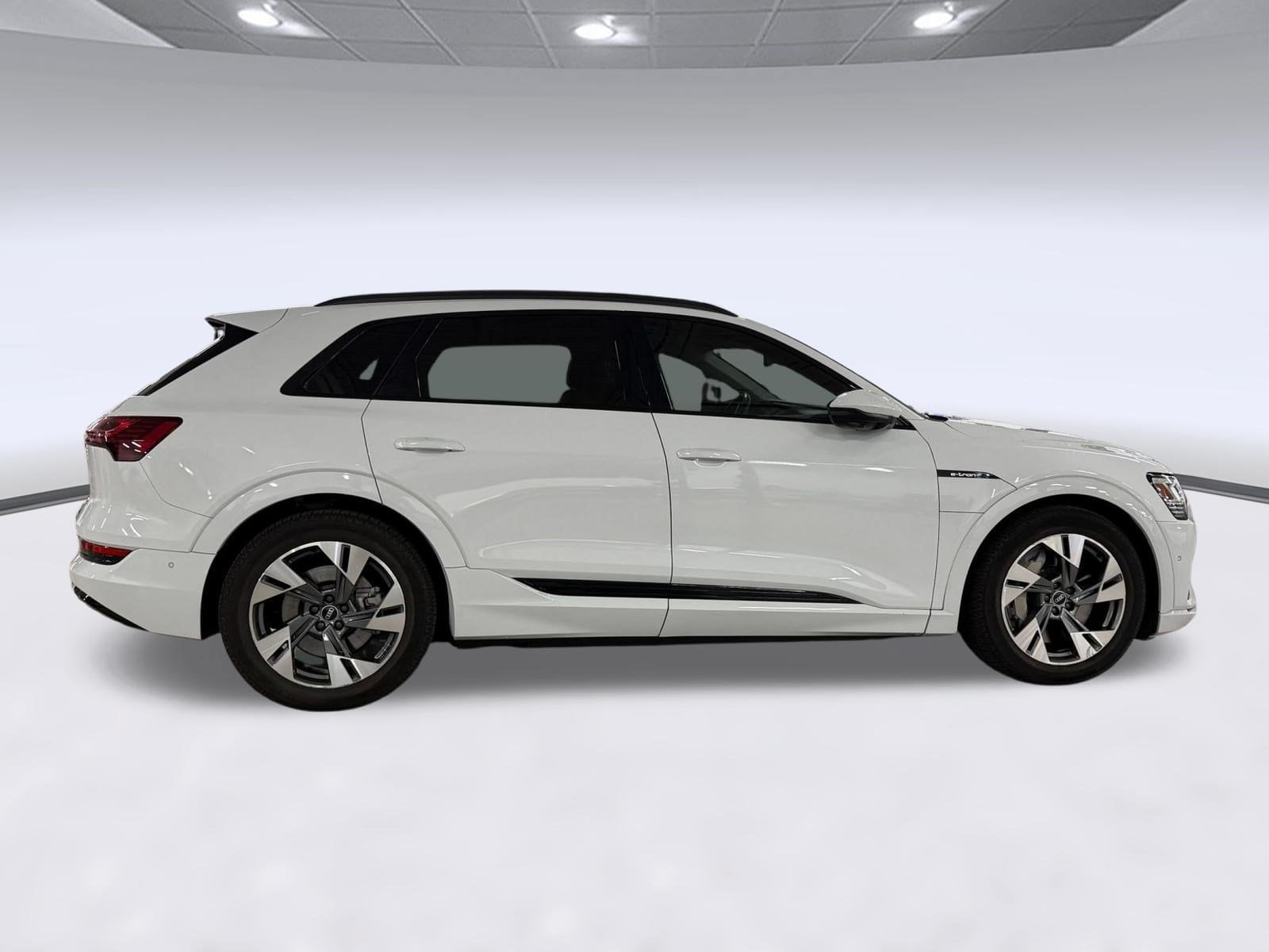 2021 Audi E-tron Premium
